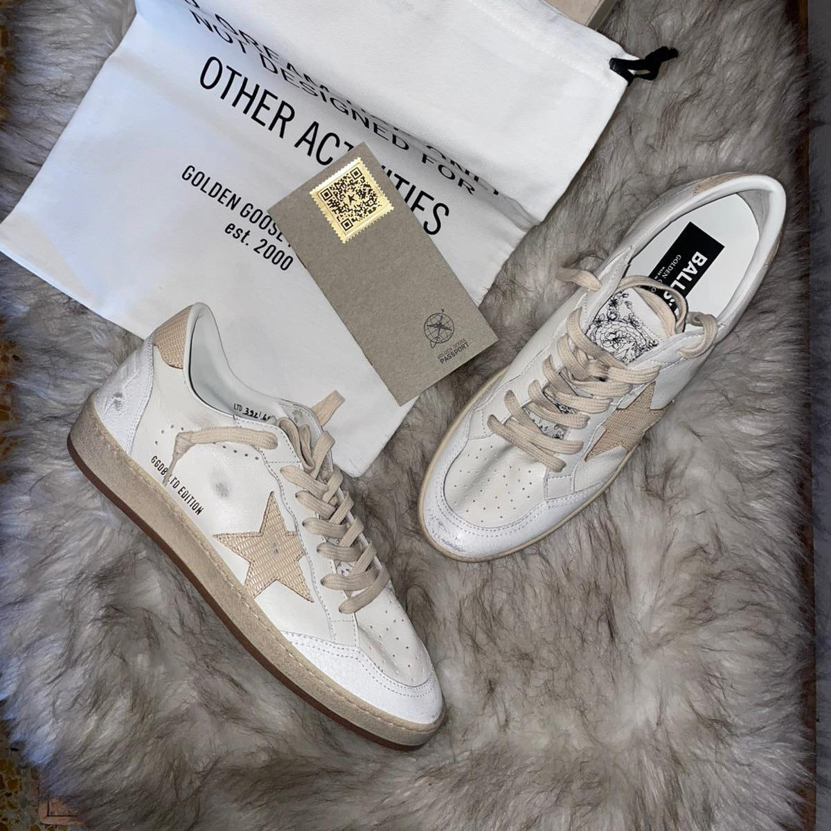 GOLDEN GOOSE BALLSTAR BEIGE IN PELLE STELLA CROCO