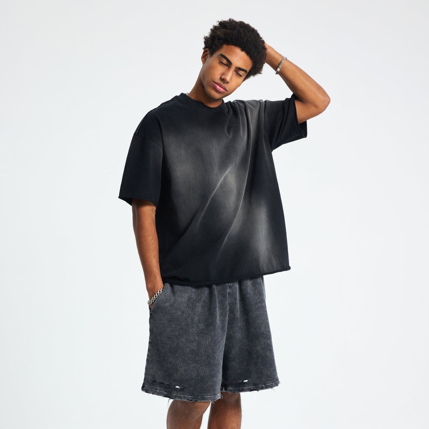 THE DISTRESSED SPRAY FRAYED EDGES TEE BLACK - Shoebuya Brand