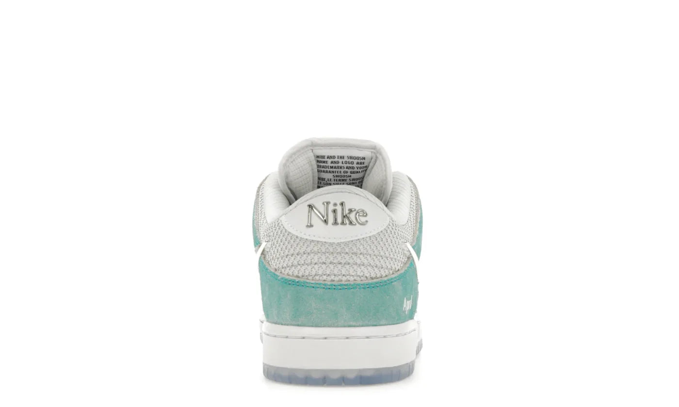 NIKE DUNK LOW SB APRIL