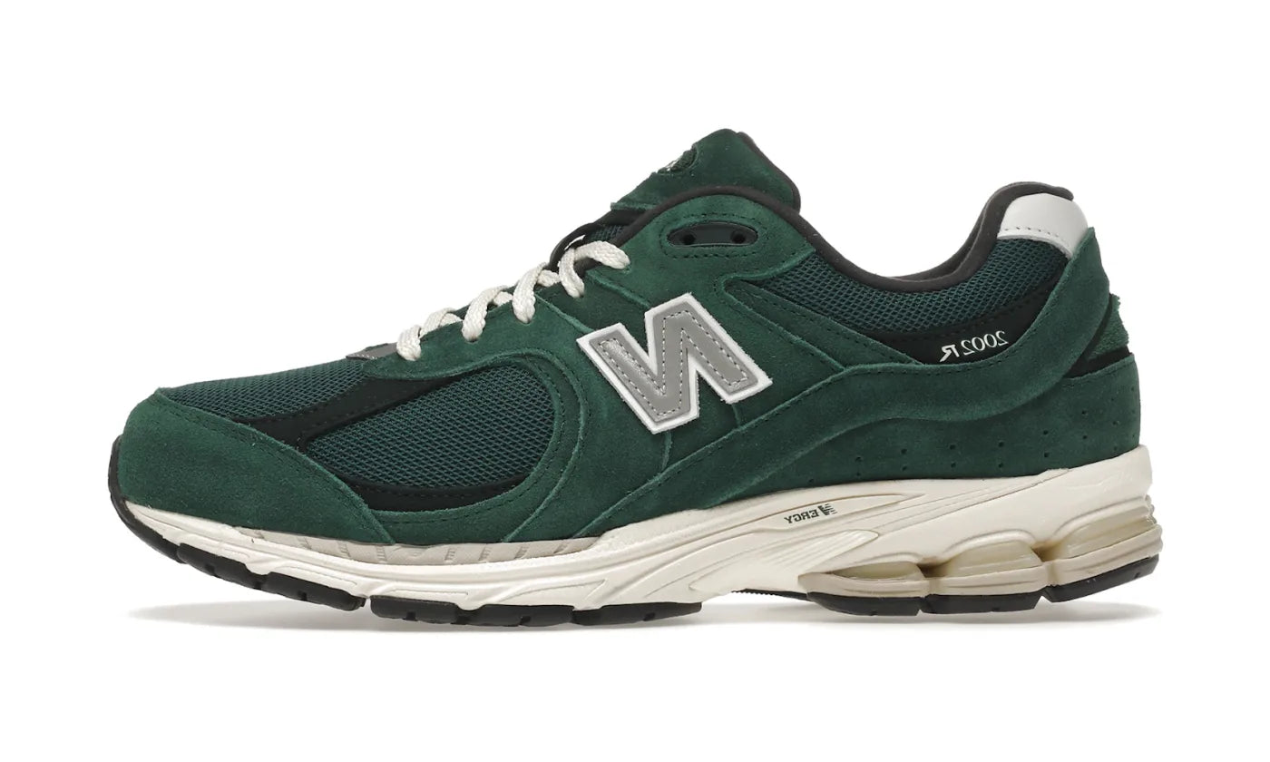 NEW BALANCE 2002R NIGHTWATCH GREEN