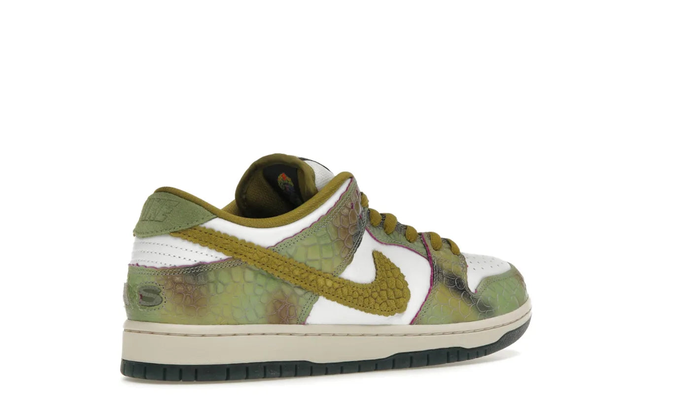 NIKE SB DUNK LOW ALEXIS SABLONE CHAMELEON