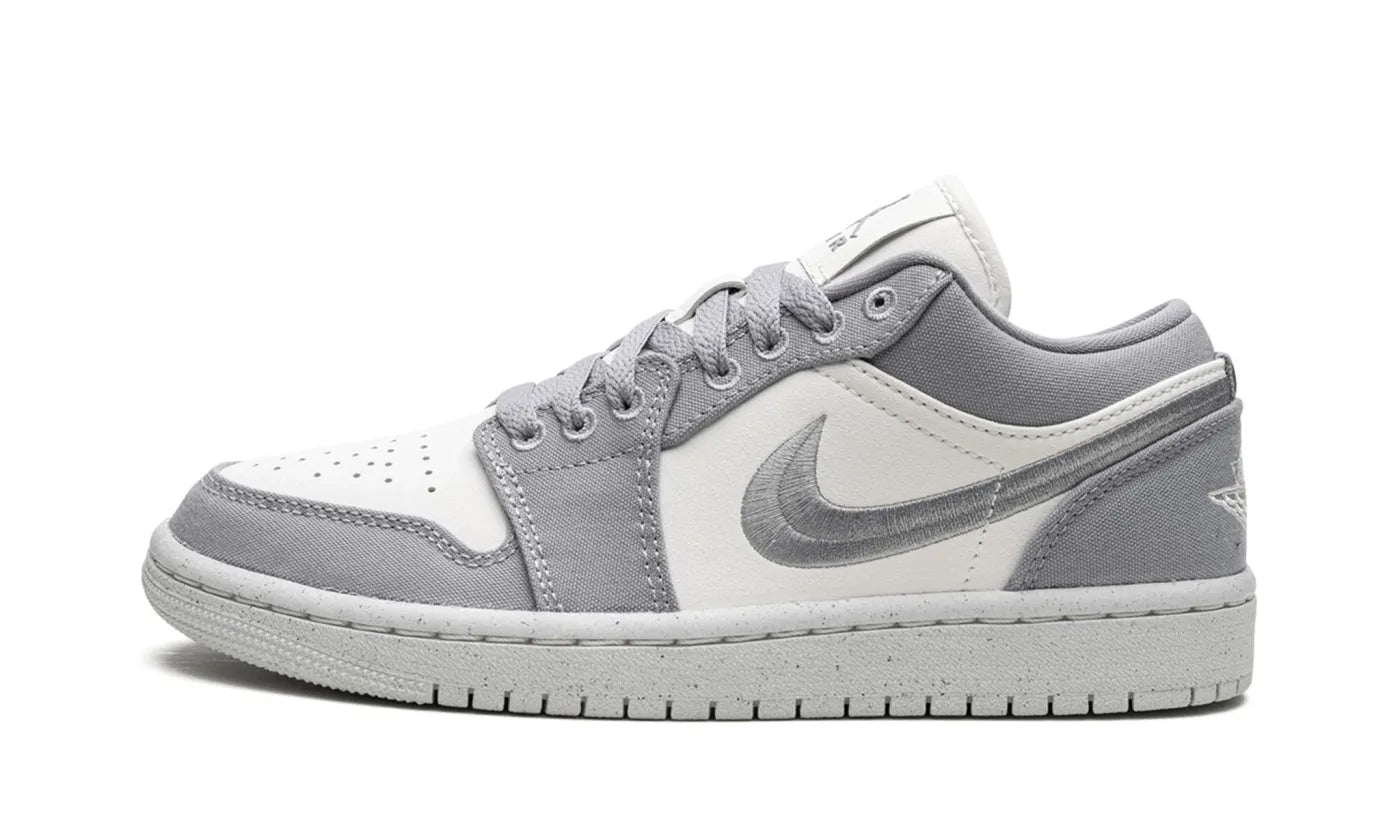 AIR JORDAN 1 LOW SE LIGHT GREY (W)