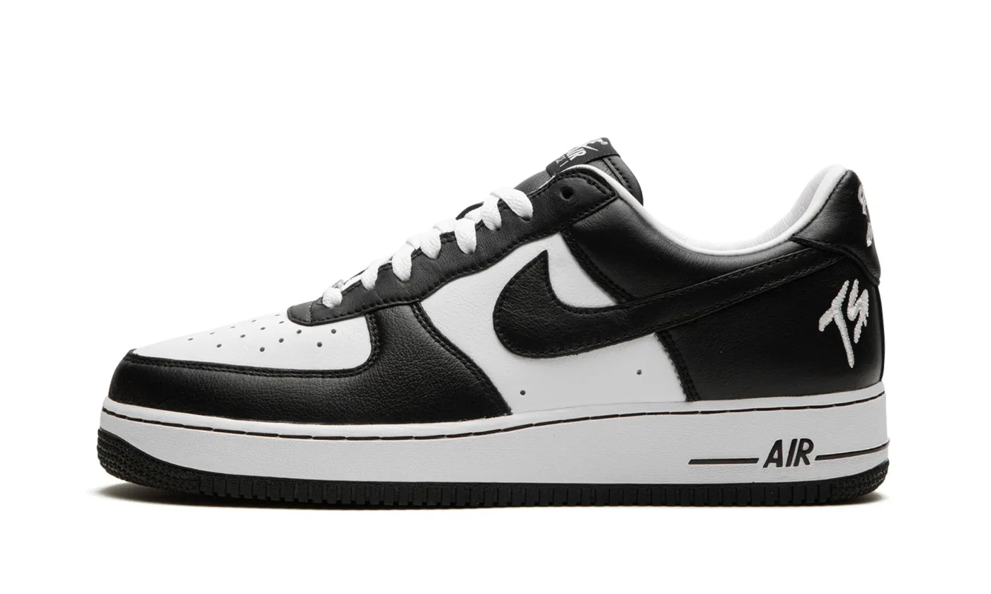 NIKE AIR FORCE 1 LOW QS TERROR SQUAD BLACKOUT