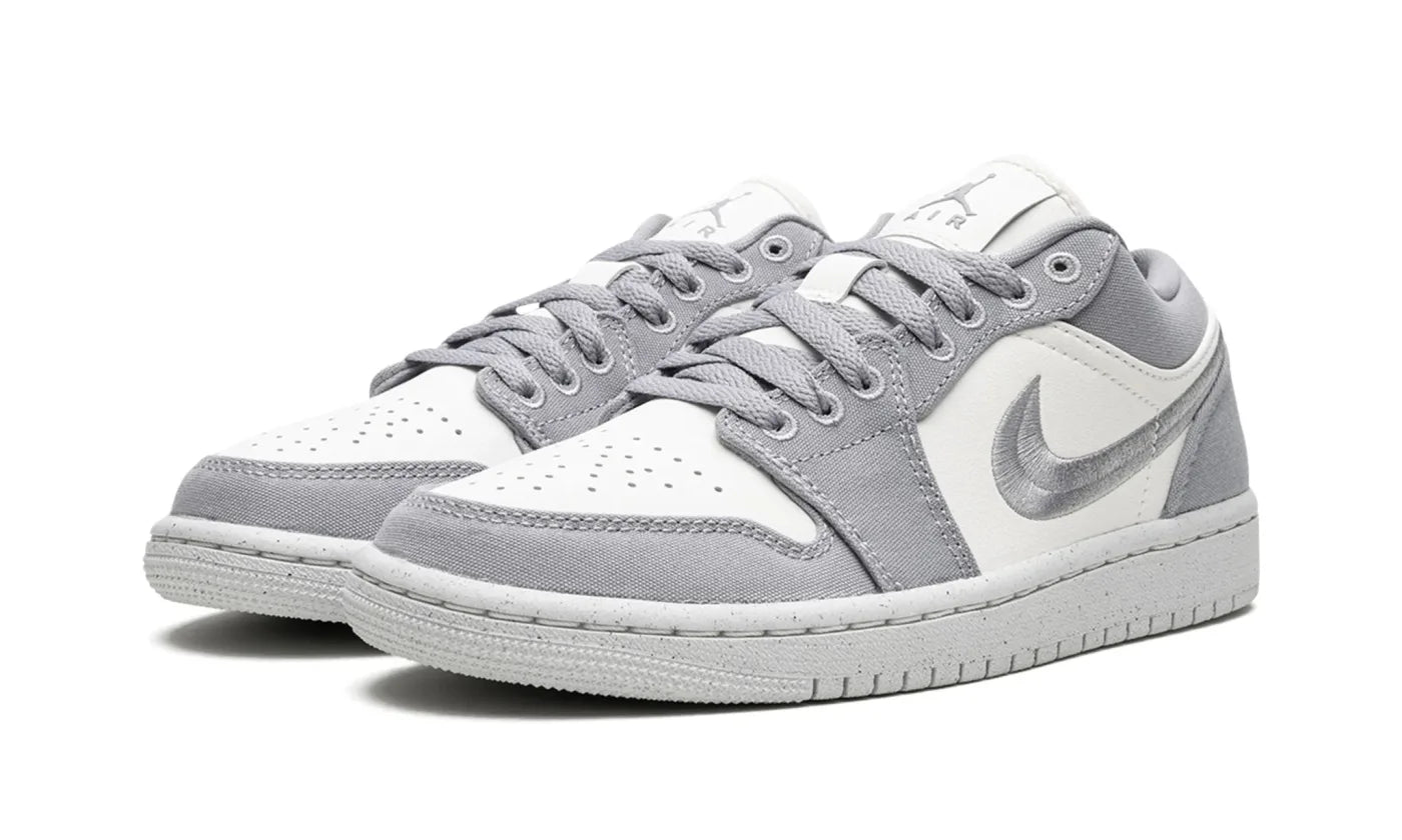 AIR JORDAN 1 LOW SE LIGHT GREY (W)