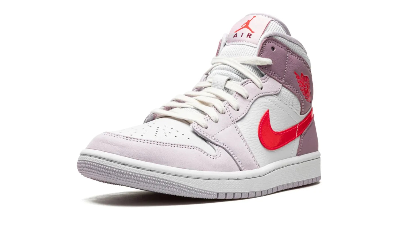 AIR JORDAN 1 MID VALENTINE'S DAY (2022) (W)