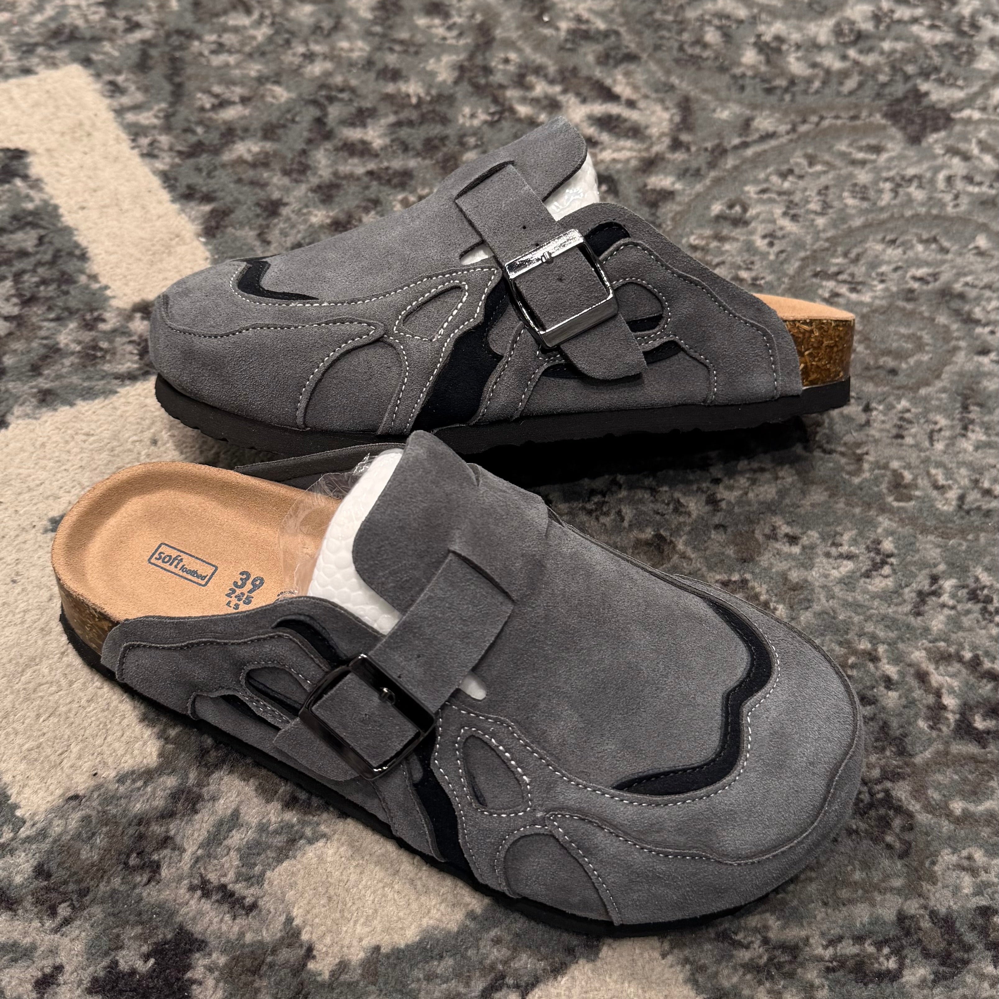 SLIP-ON DARK GREY - Shoebuya Brand