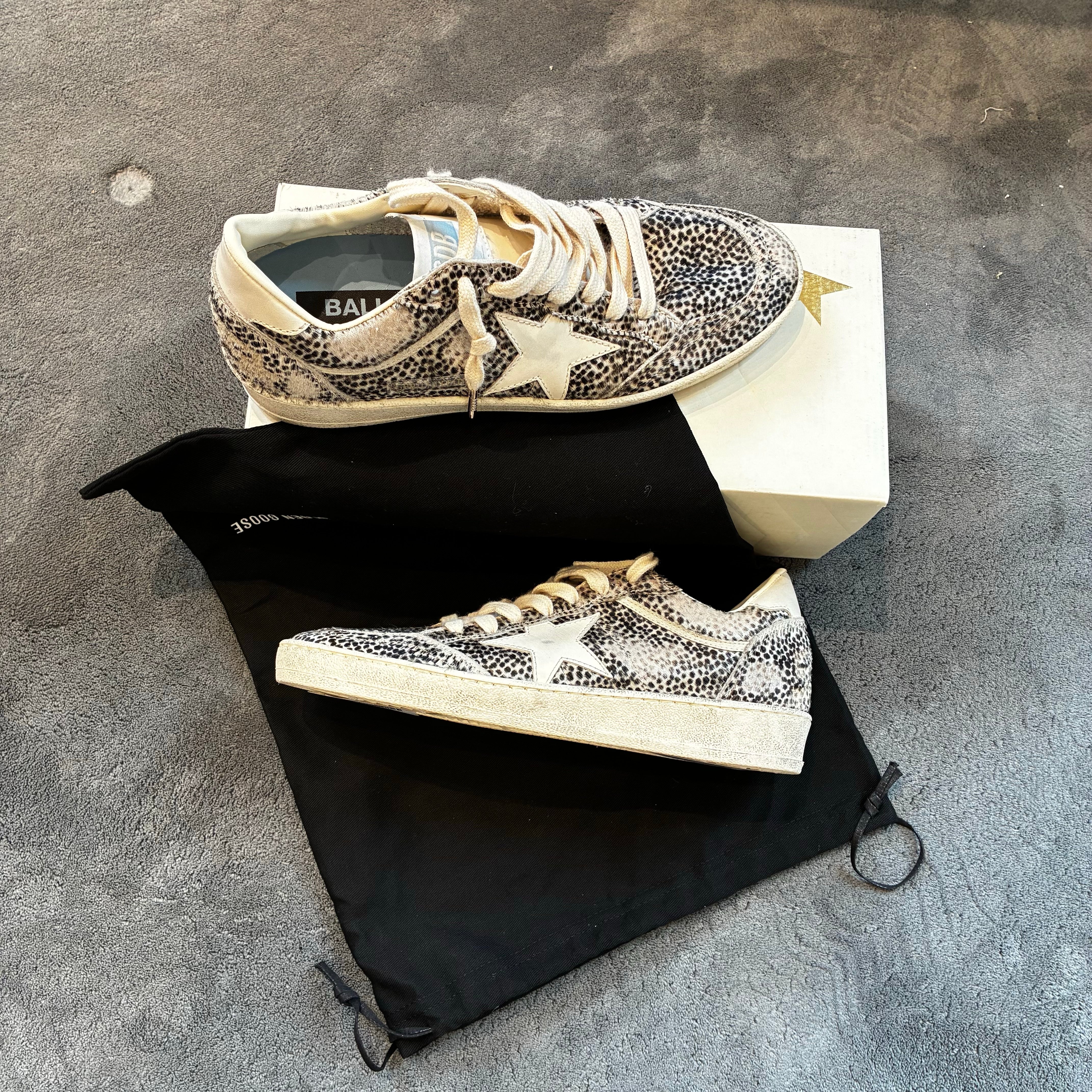 GOLDEN GOOSE BALLSTAR MICRO ANIMAL LEOPARD