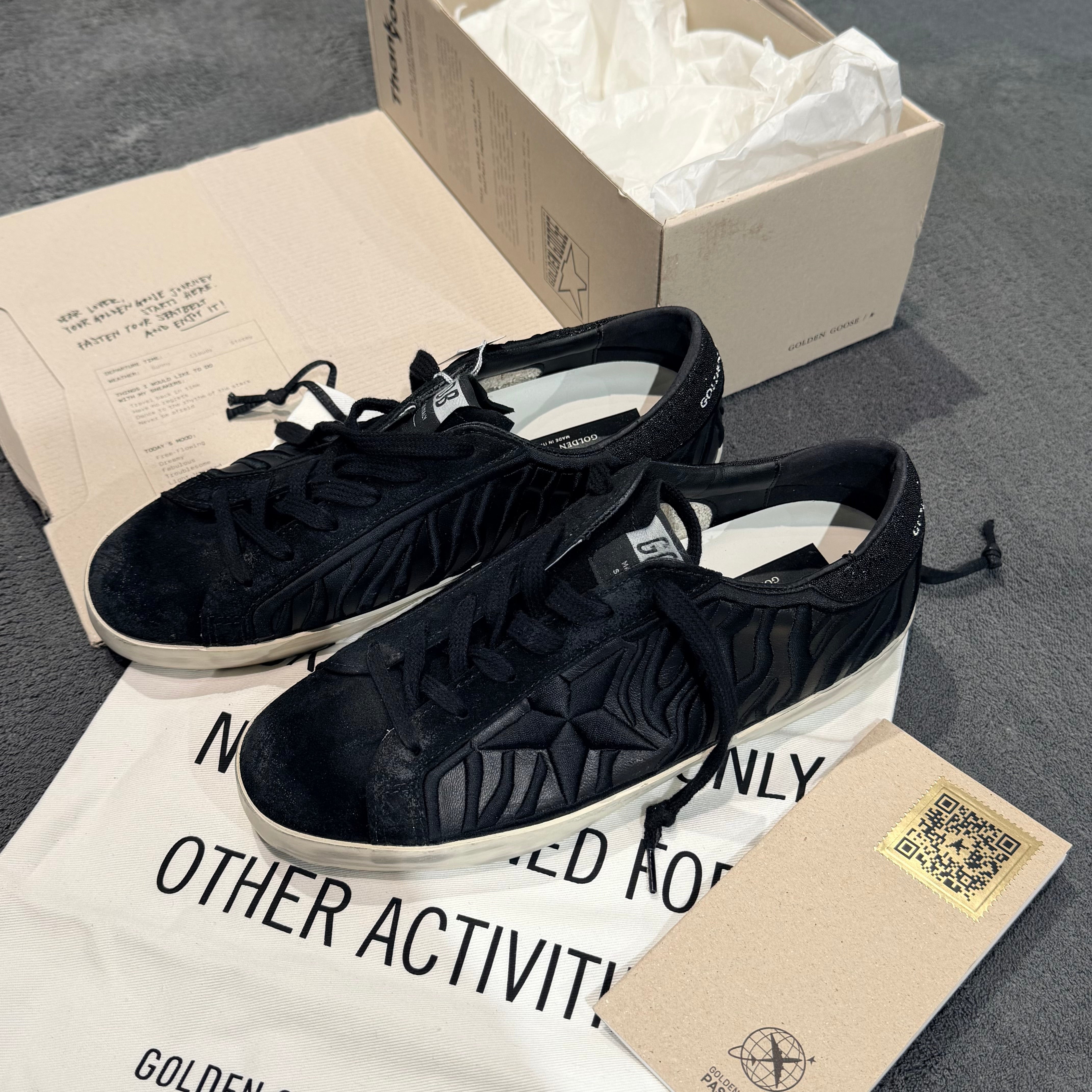 GOLDEN GOOSE X SWAROVSKI SUPER STAR BLACK SPARCKLY EMBROIDERY STAR & TACCO CRISTAL BLACK