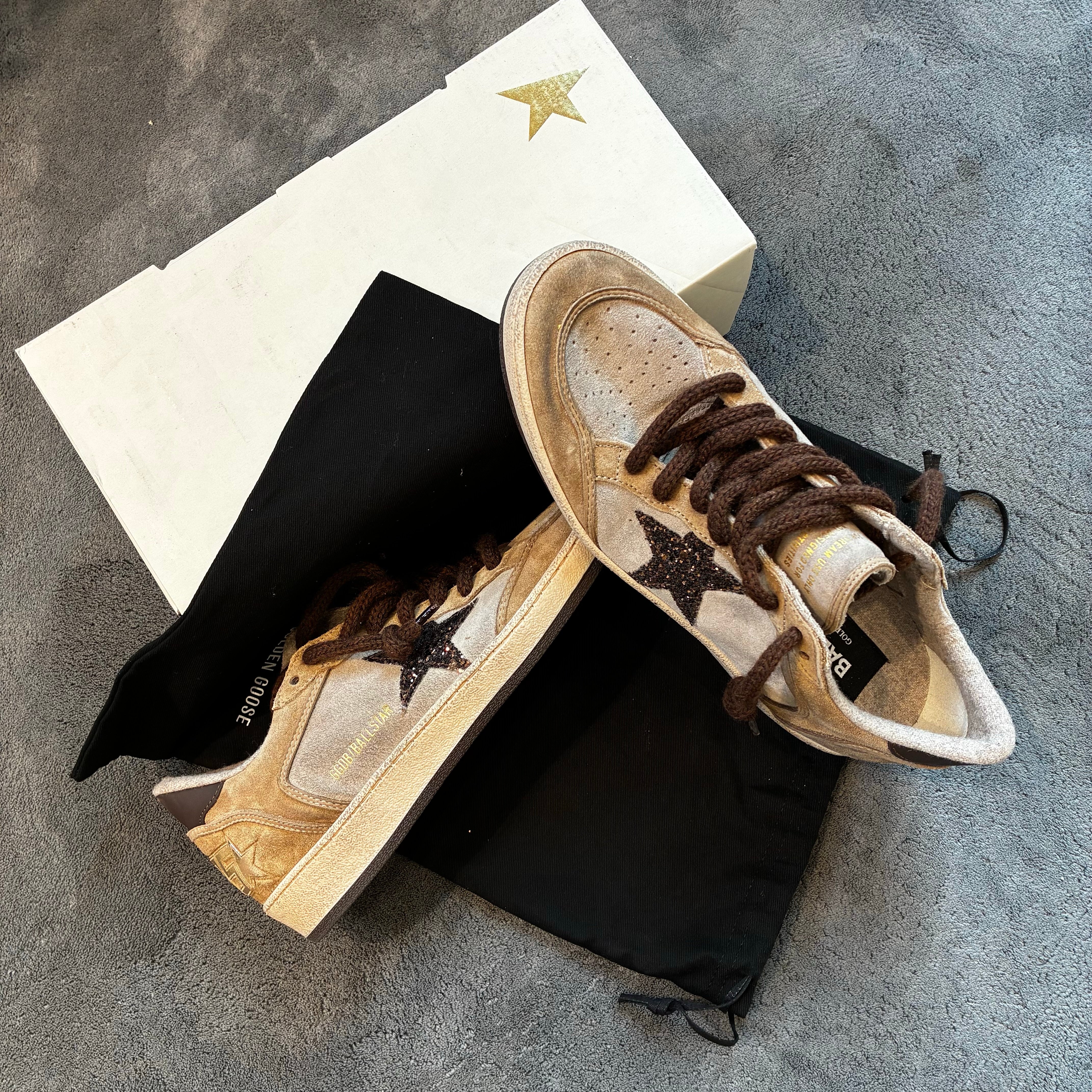 GOLDEN GOOSE BALLSTAR BROWN SUEDE LACES ROPE