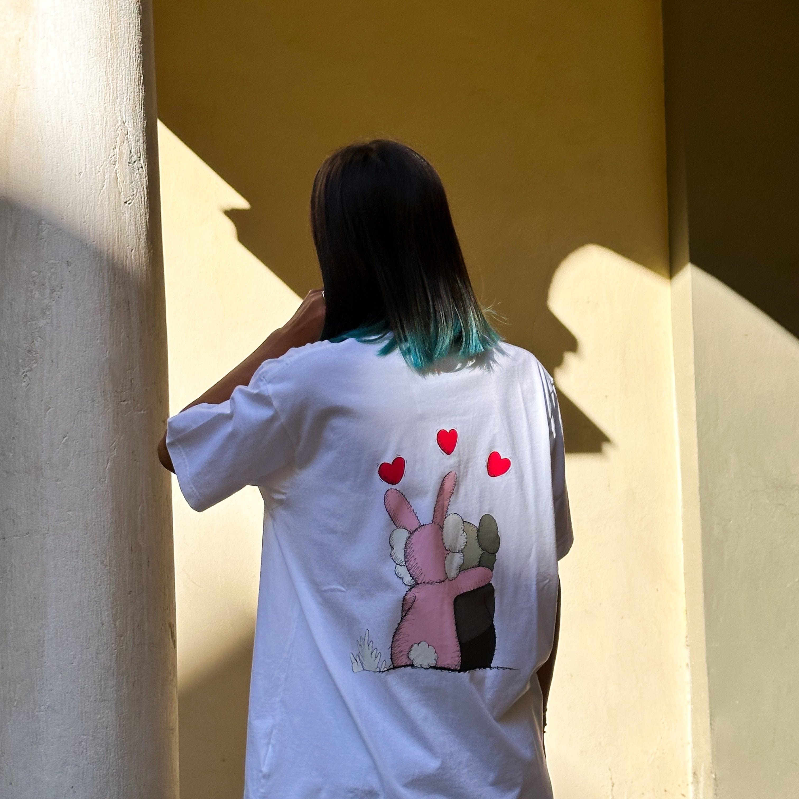 KAWS x Uniqlo Warhol UT Graphic 476350 T-shirt white/pink