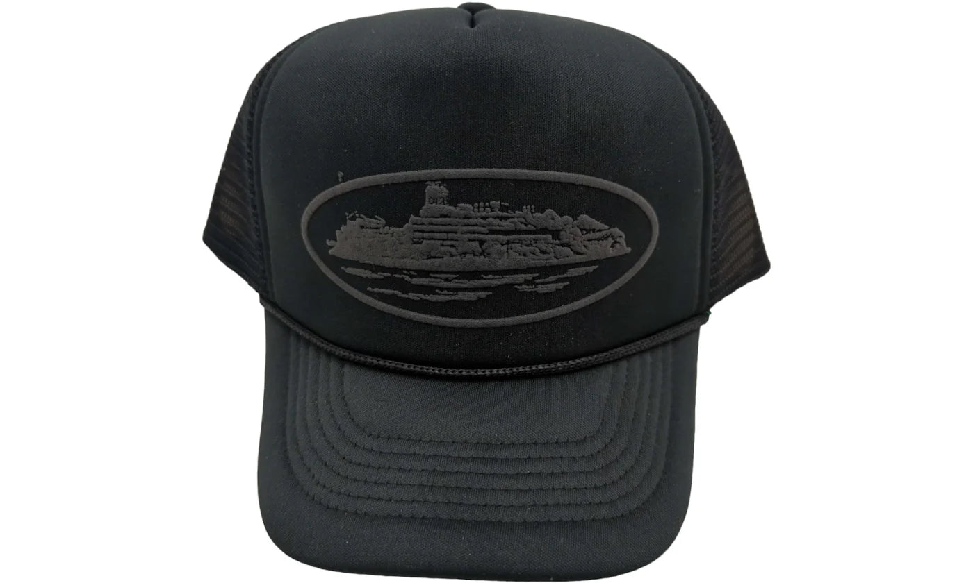 CORTEIZ ALCATRAZ PREMIUM PUFF PRINT TRUCKER HAT BLACK