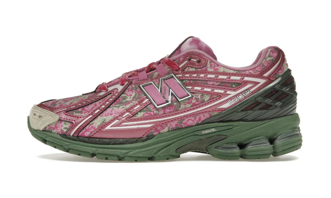 NEW BALANCE 1906R JACK HARLOW ROSE RUNNER