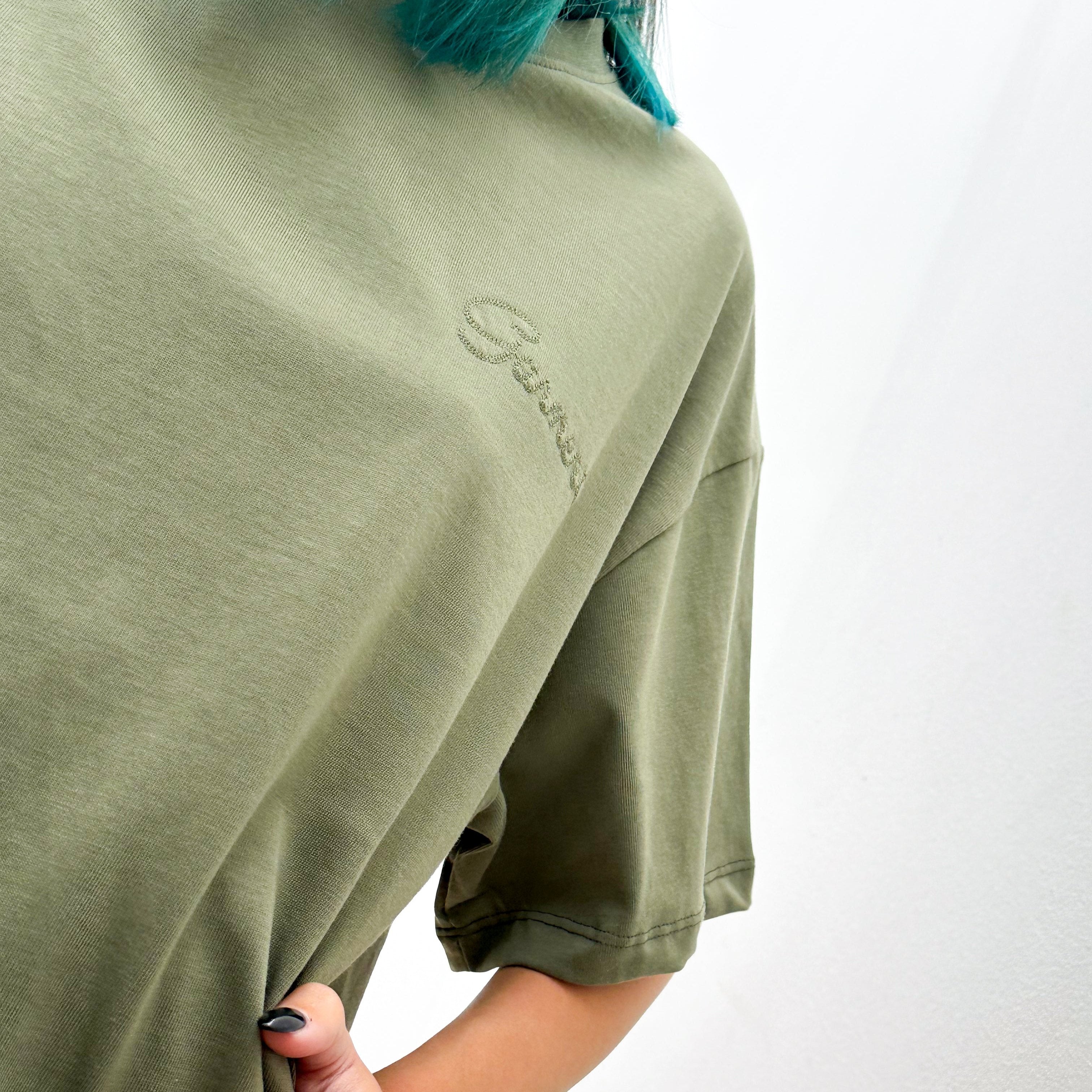 TEE OLIVE LOGO / Garment Workshop