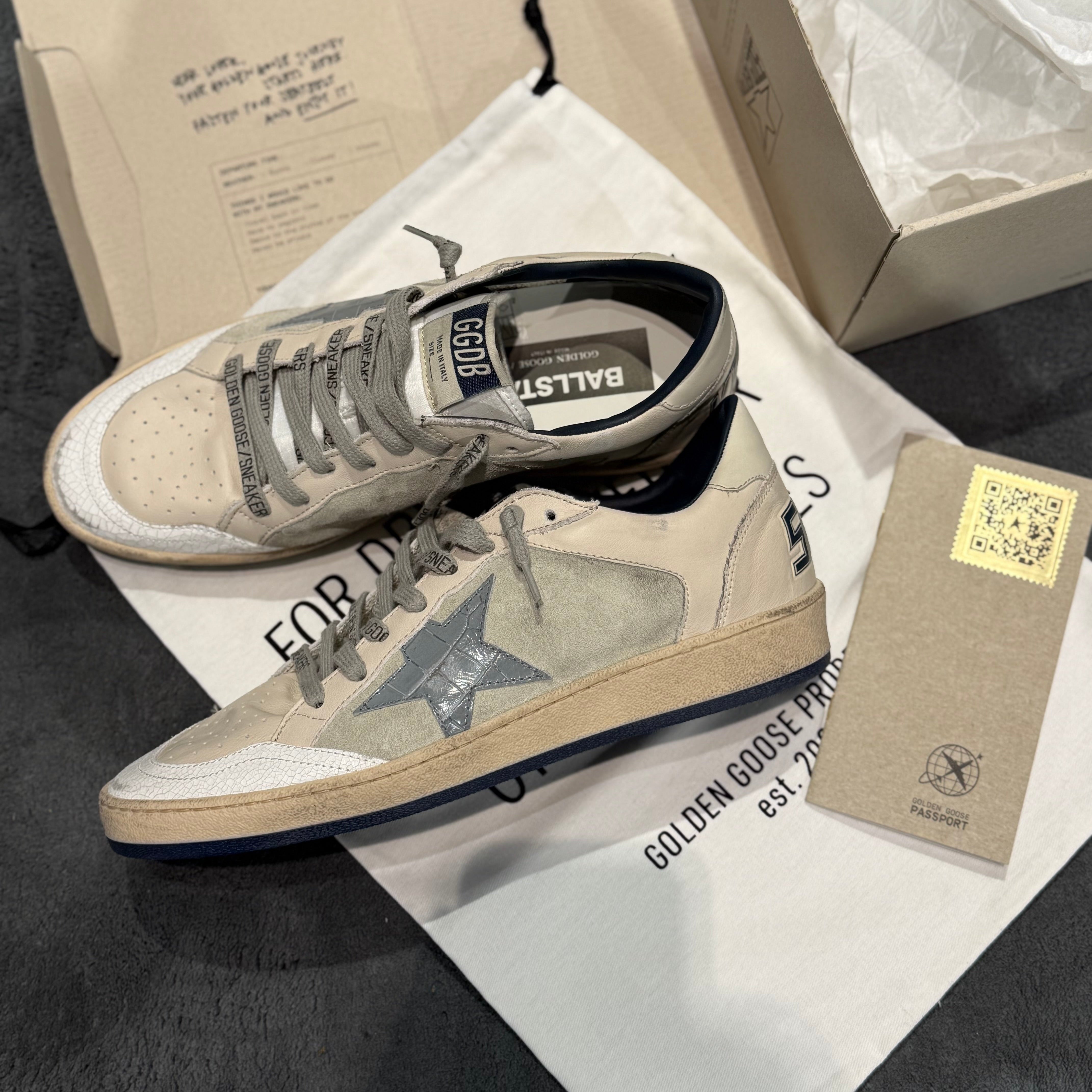 GOLDEN GOOSE BALLSTAR IN SUEDE STELLA GREY CROCO