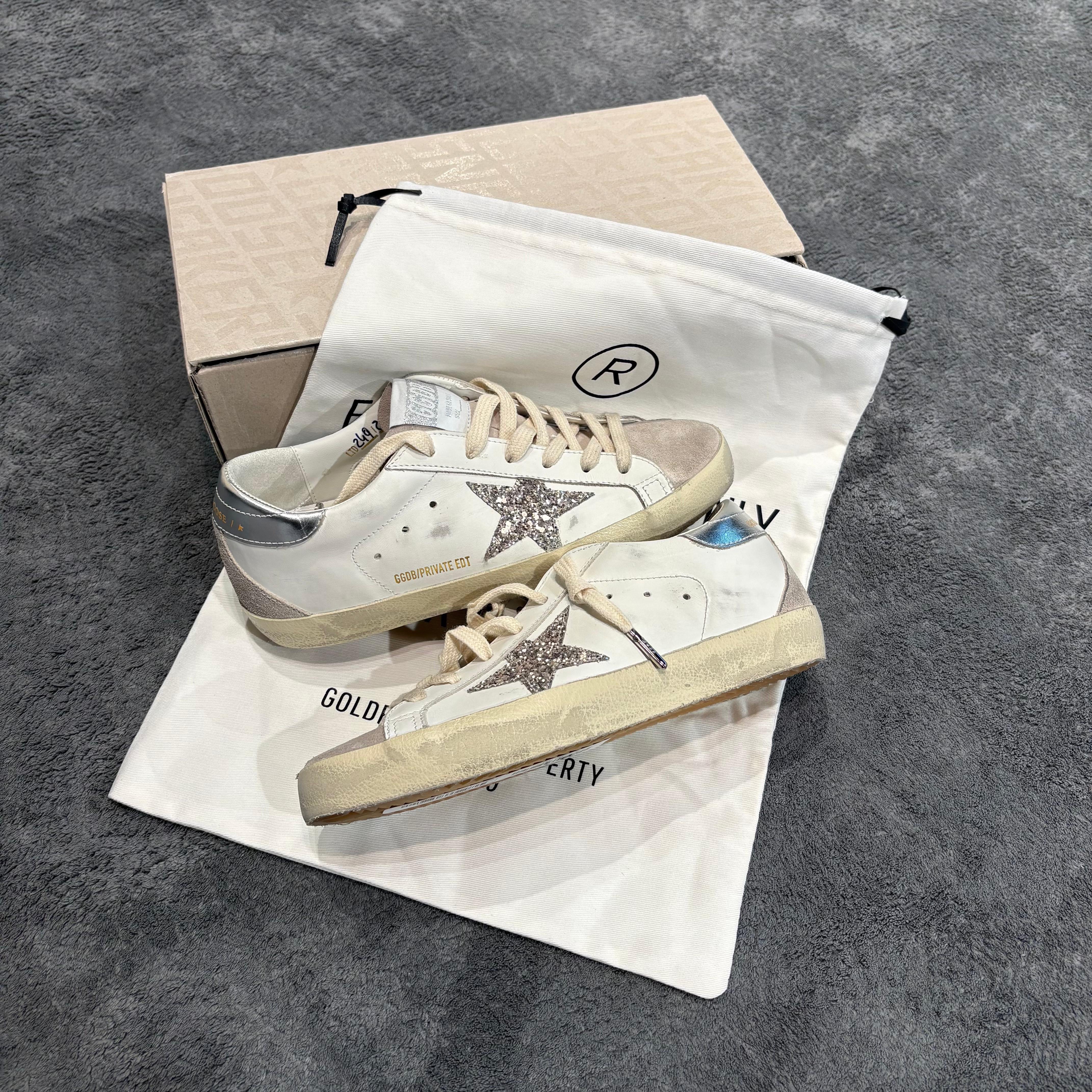 GOLDEN GOOSE SUPER STAR STELLA GLITTER SILVER & TACCO METALLIC SILVER