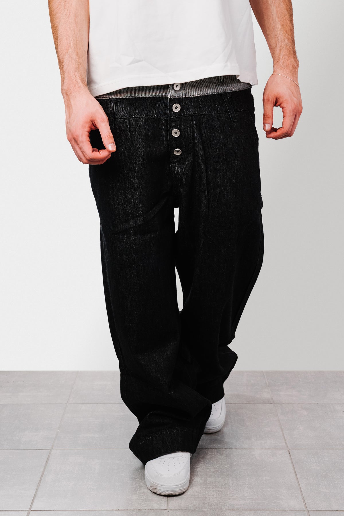 DOUBLE RAW BLACK DENIM JEANS - Shoebuya Design