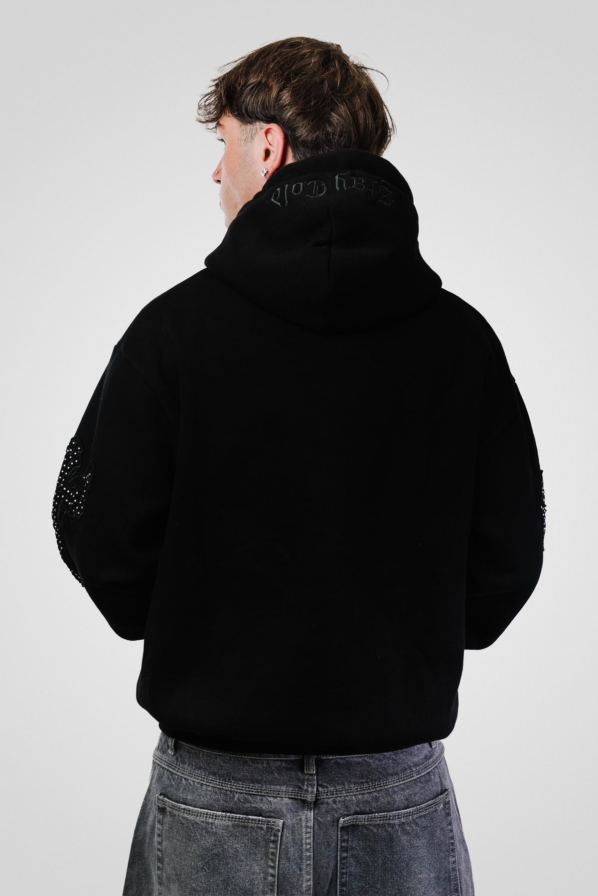 SQUARE PATCH BLACK ZIP HOODIE - Replacement Brand
