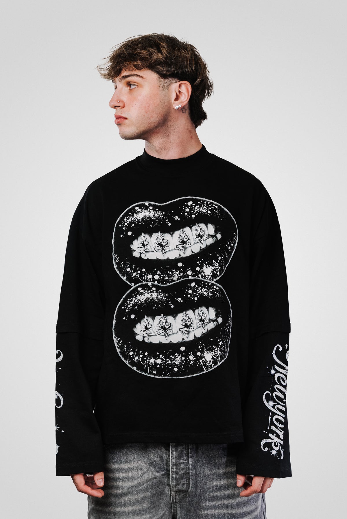TRIPLE MOUTH GRILLZ BLACK BOXY LONGSLEEVE - Replacement Brand