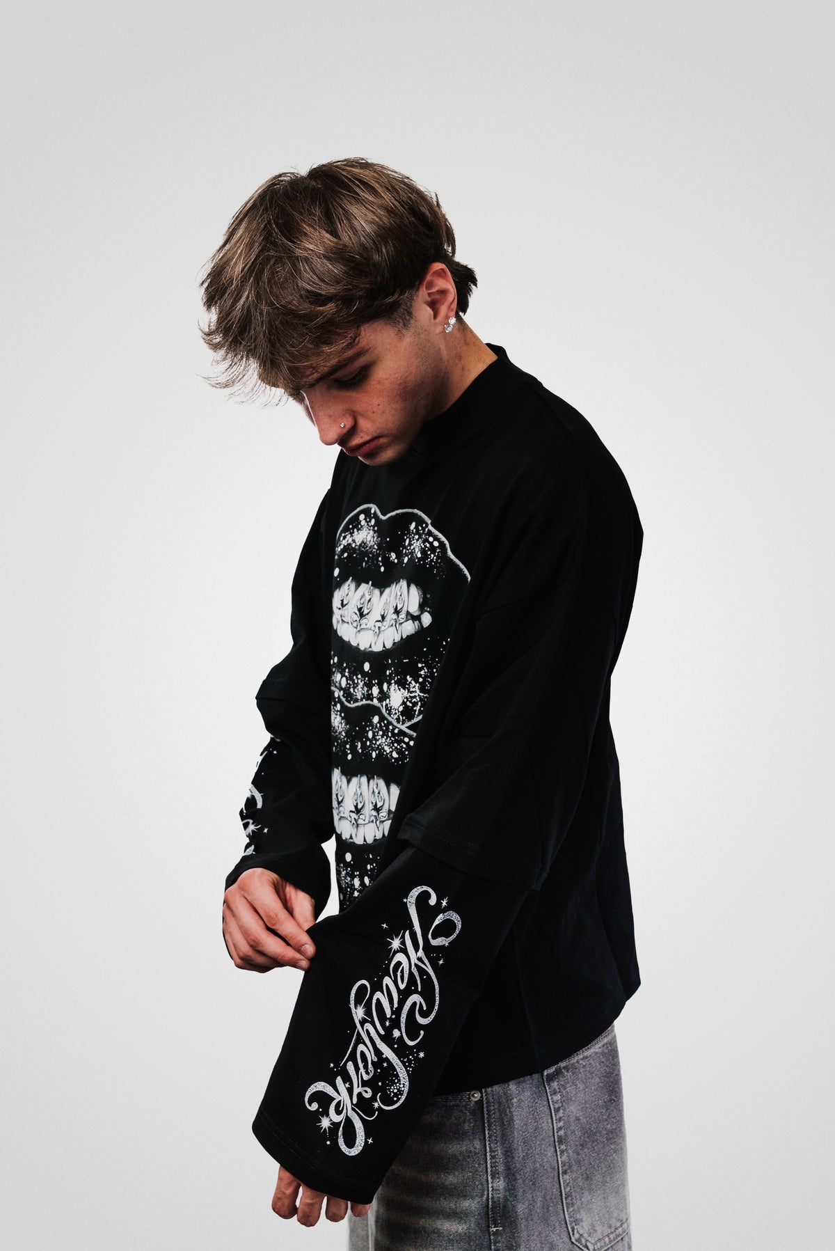 TRIPLE MOUTH GRILLZ BLACK BOXY LONGSLEEVE - Replacement Brand