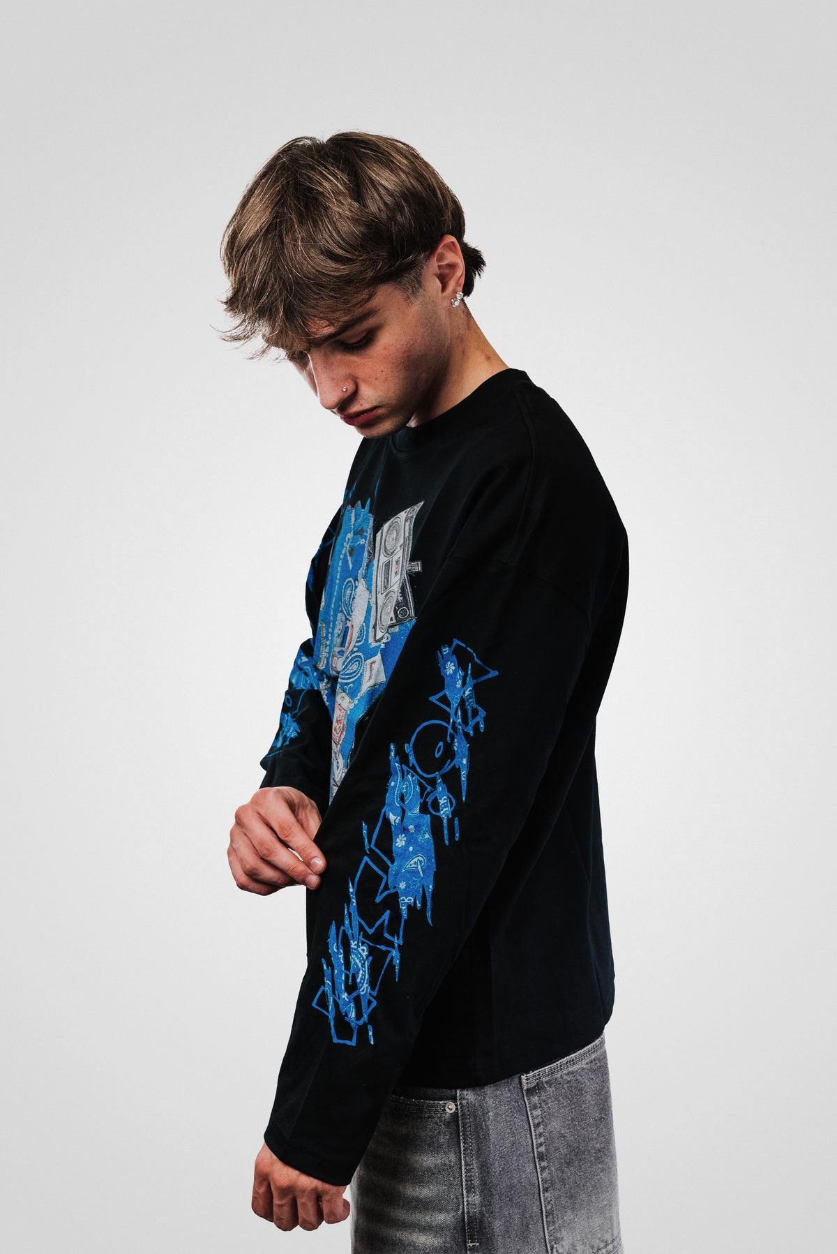 RADIO EDIT BLACK LONGSLEEVE - Noissey Brand