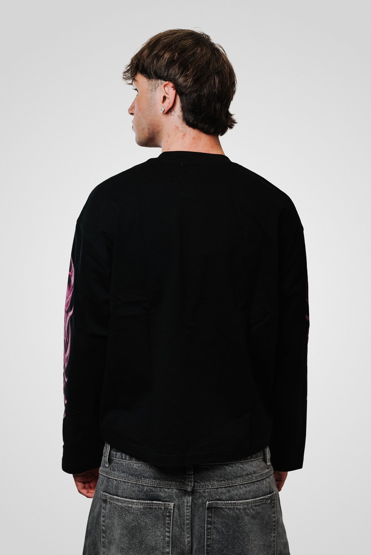 GREGORIAN PINK NEON BLACK LONGSLEEVE - Shoebuya Design