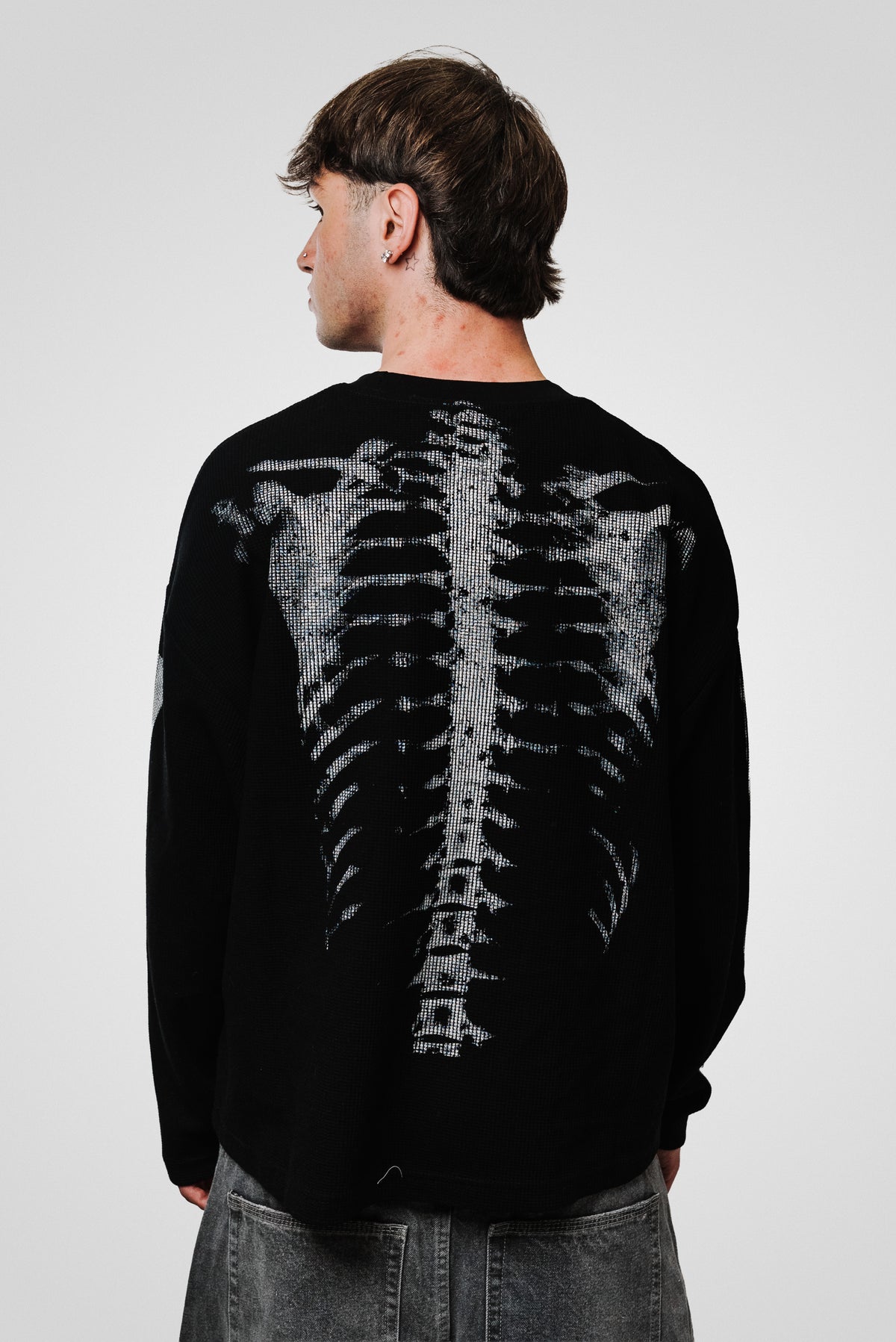 SKELETON WAFFLE LONGSLEEVE BLACK - Shoebuya Design