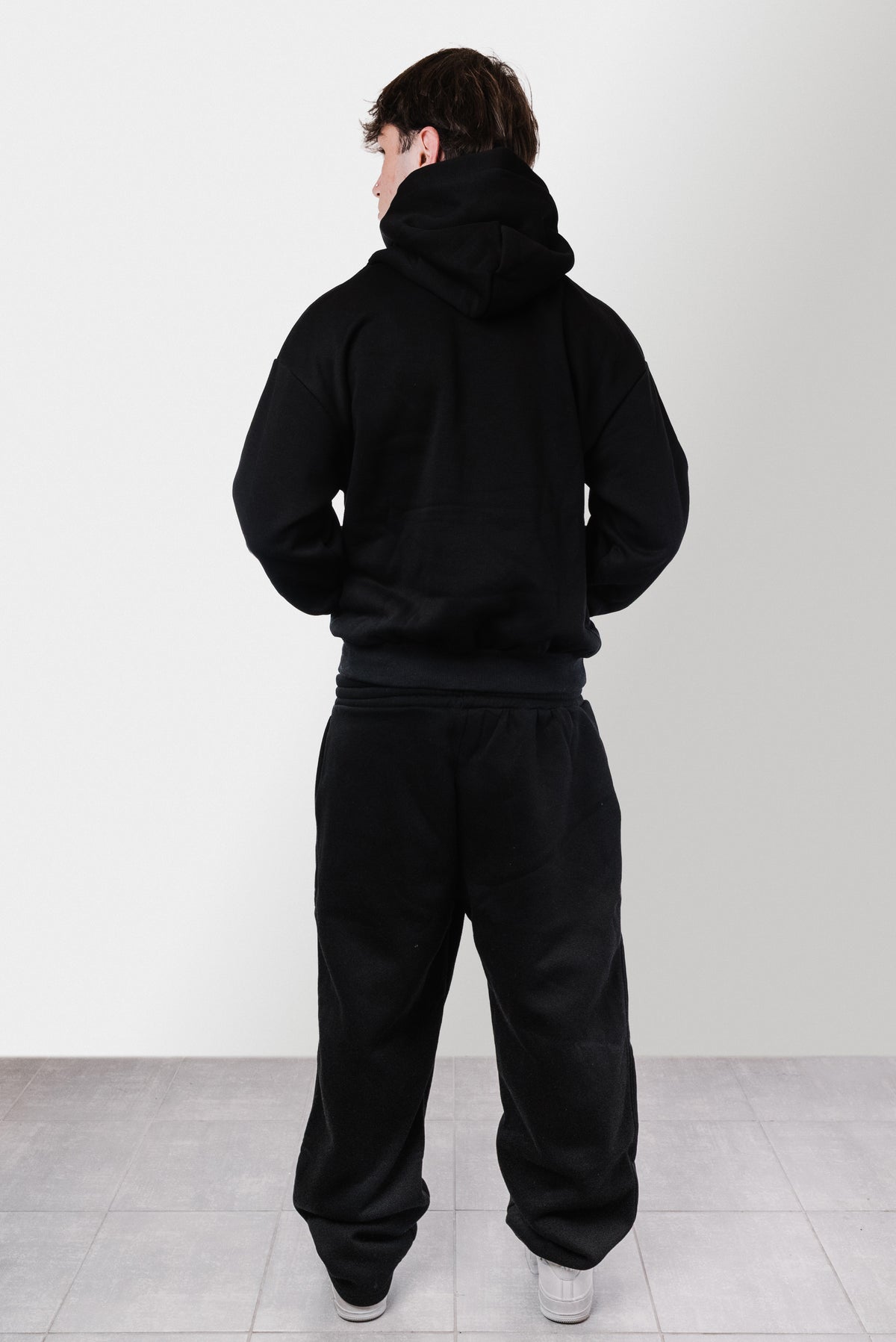 BLACK WINTER TRACKSUIT - Replacement Brand