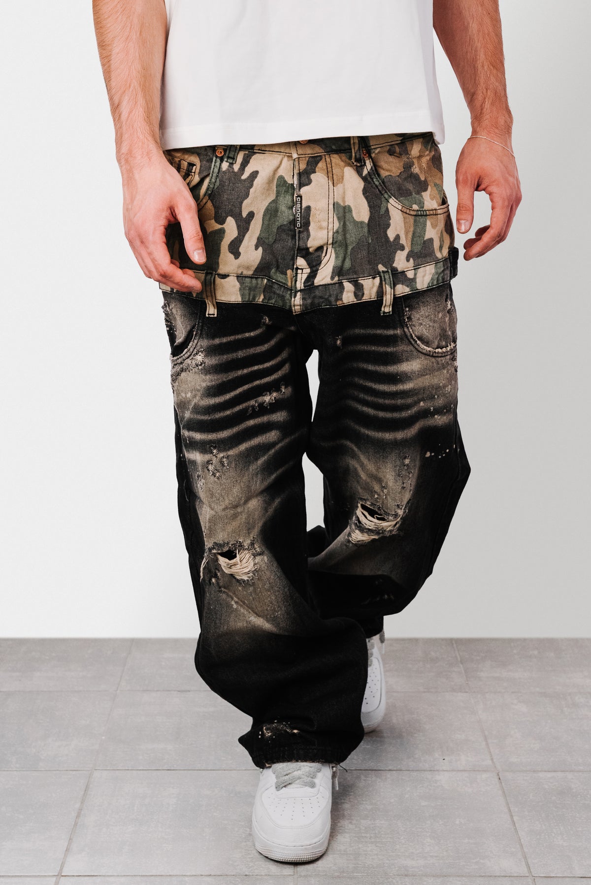 DOUBLE WAIST BAGGY CAMO DENIM JEANS - Shoebuya Design
