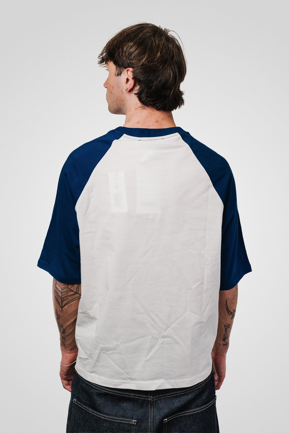 AMI PARIS TEE BEIGE & BLUE LOGO FUR