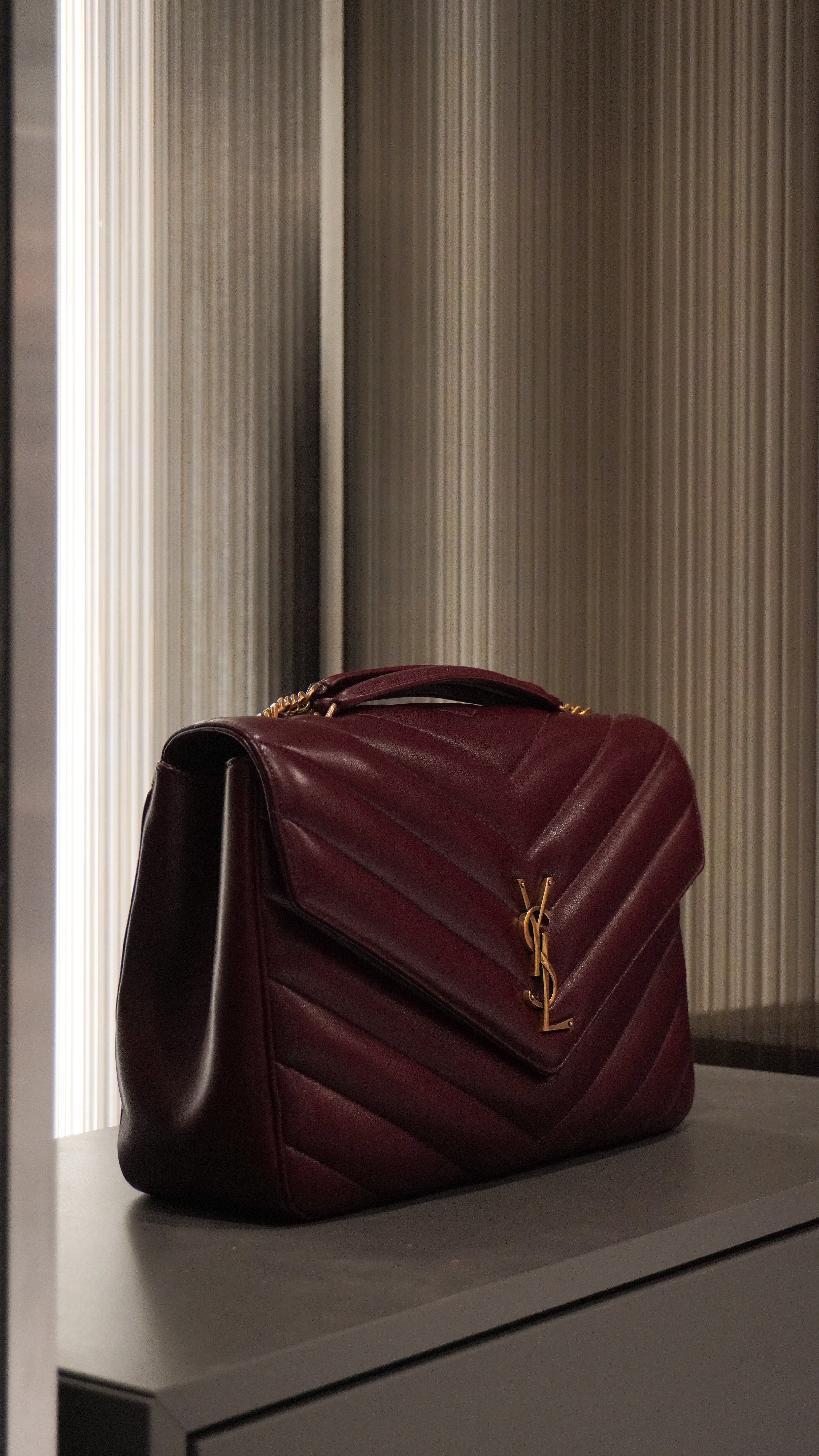 BORSA LOULOU BIG IN PELLE DI VITELLO TRAPUNTATA BORDEAUX - Yves Saint Laurent