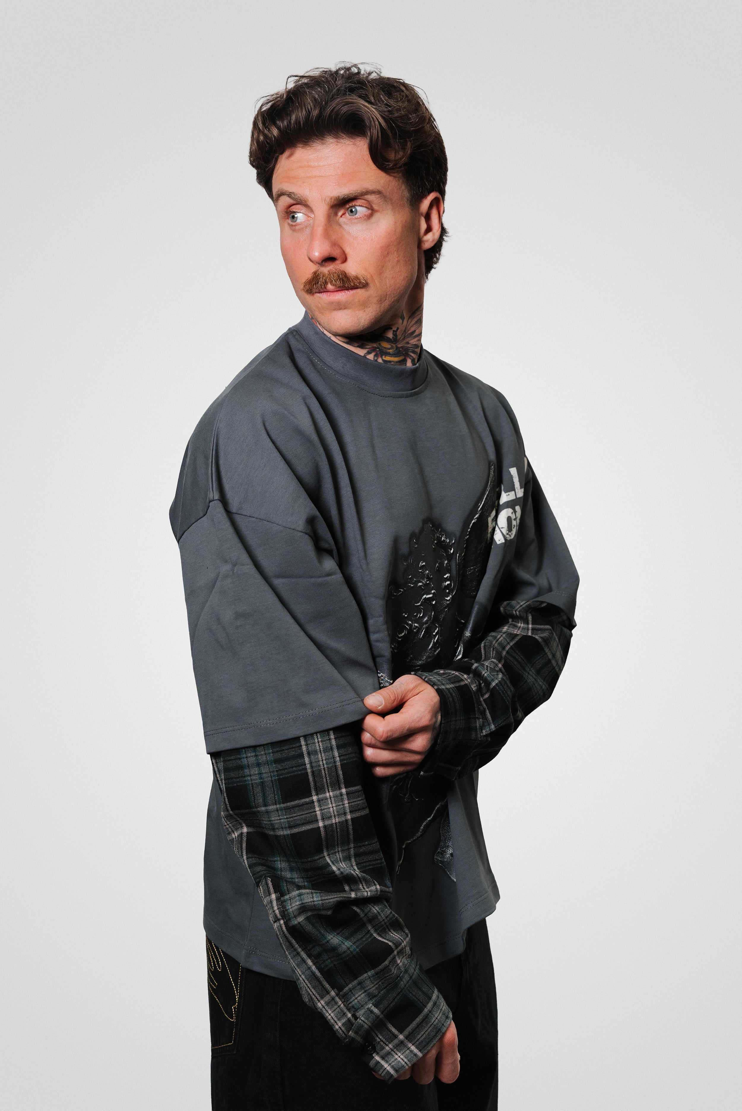 ANGEL DOUBLE SCOTTISH LONGSLEEVE TEE DARK GREY - Replacement Brand