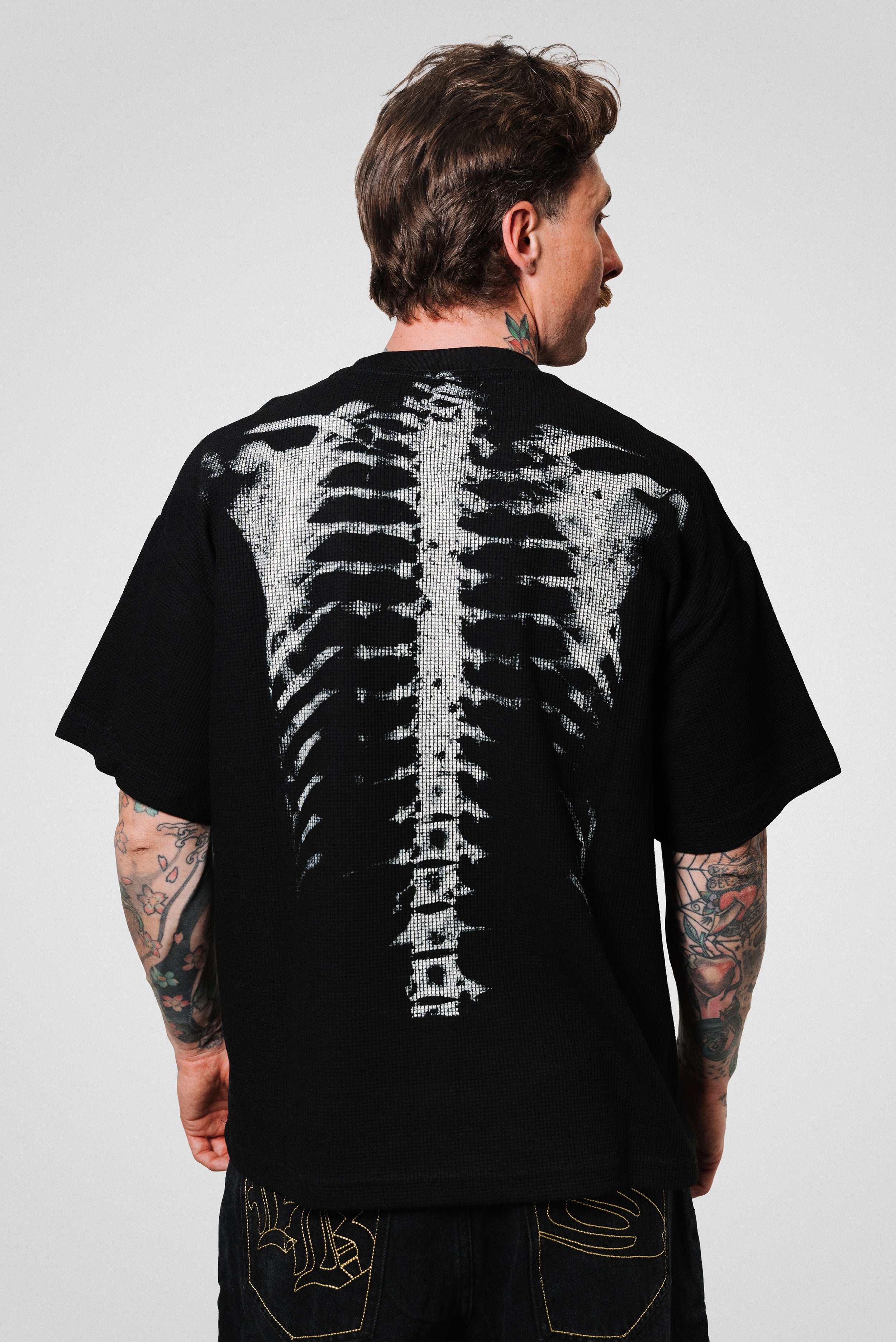 SKELETON WAFFLE TEE BLACK - Shoebuya Design