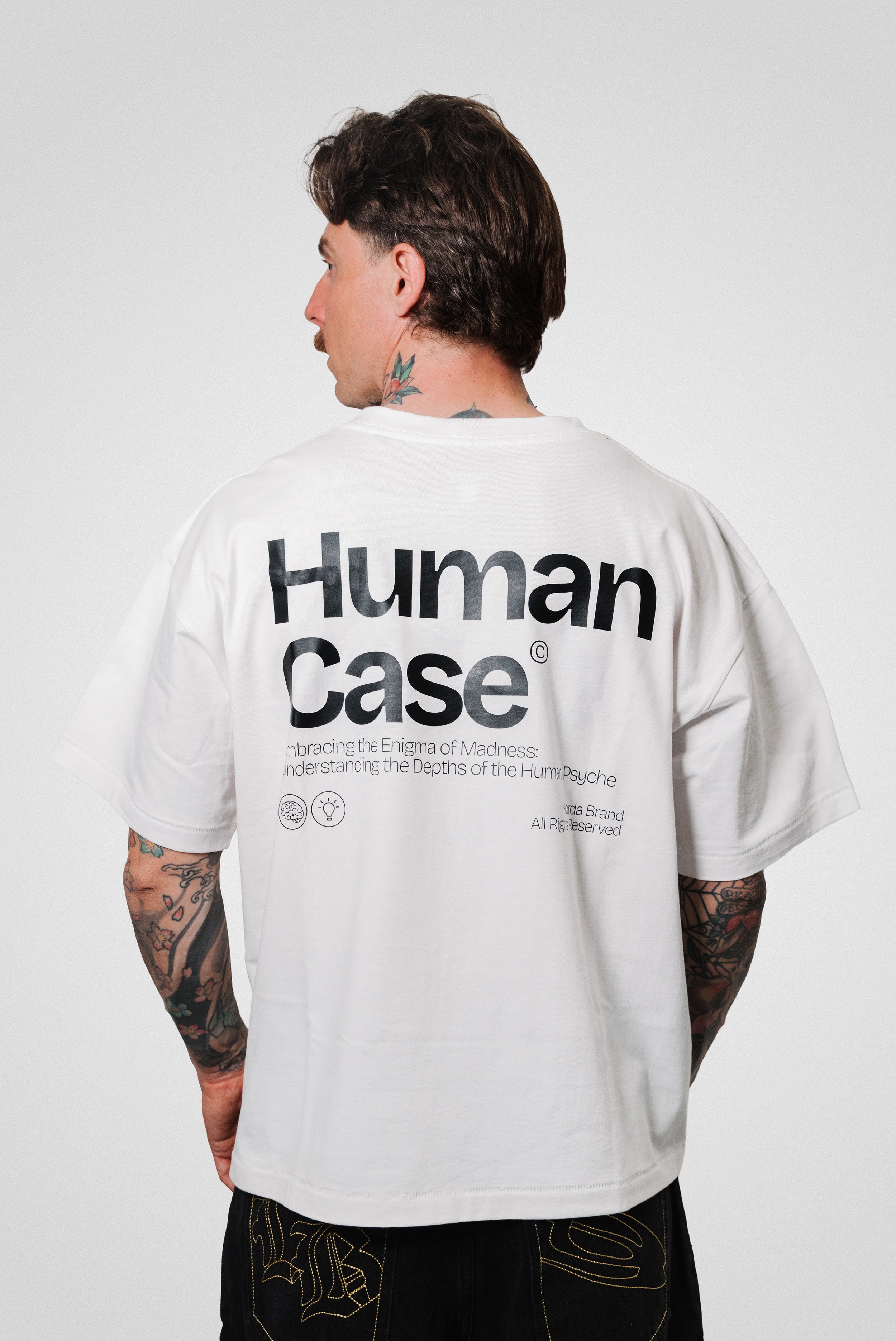 HUMAN CASE TEE WHITE - Horda Brand