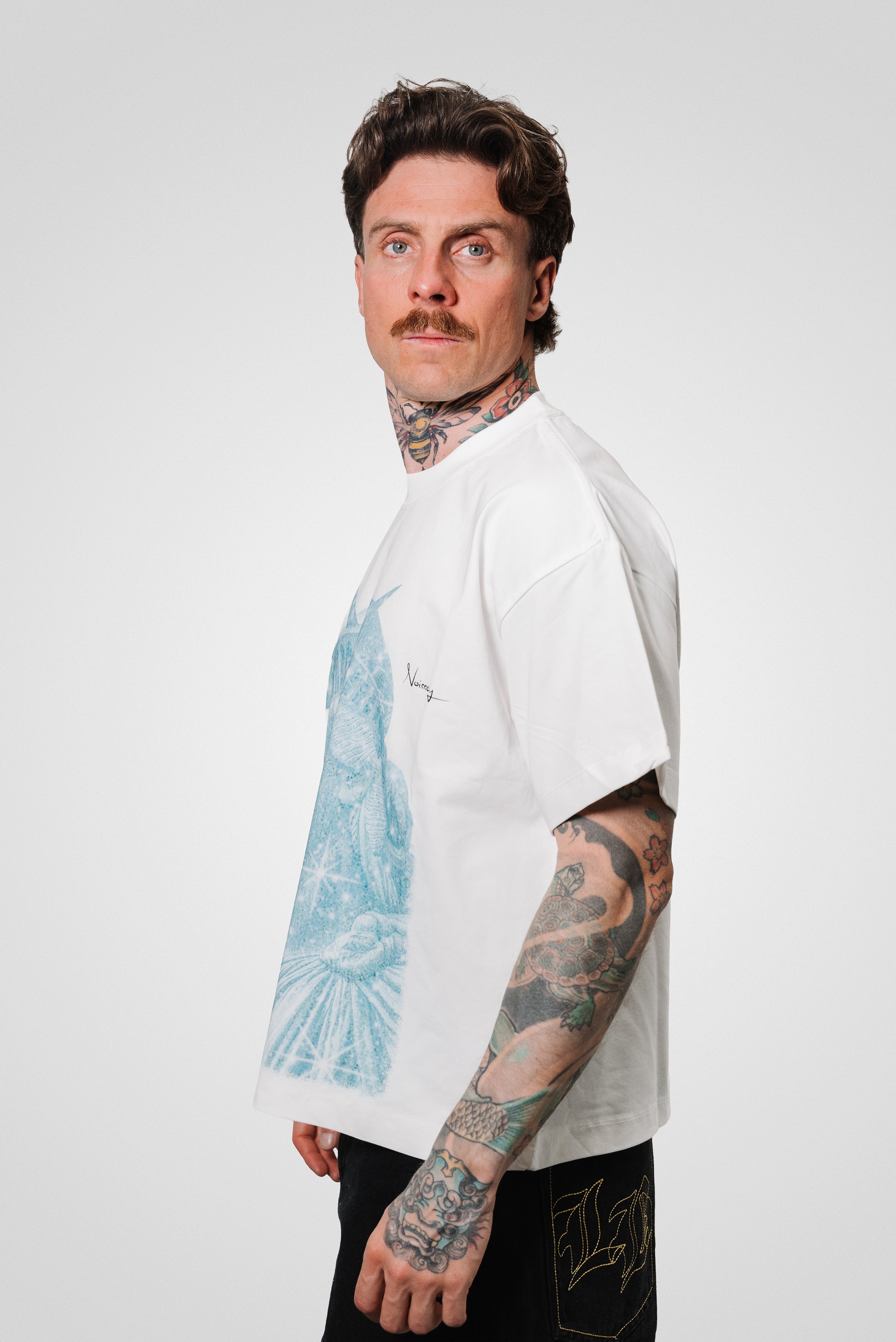 LIBERTY WHITE BOXY TEE - Noissey Brand