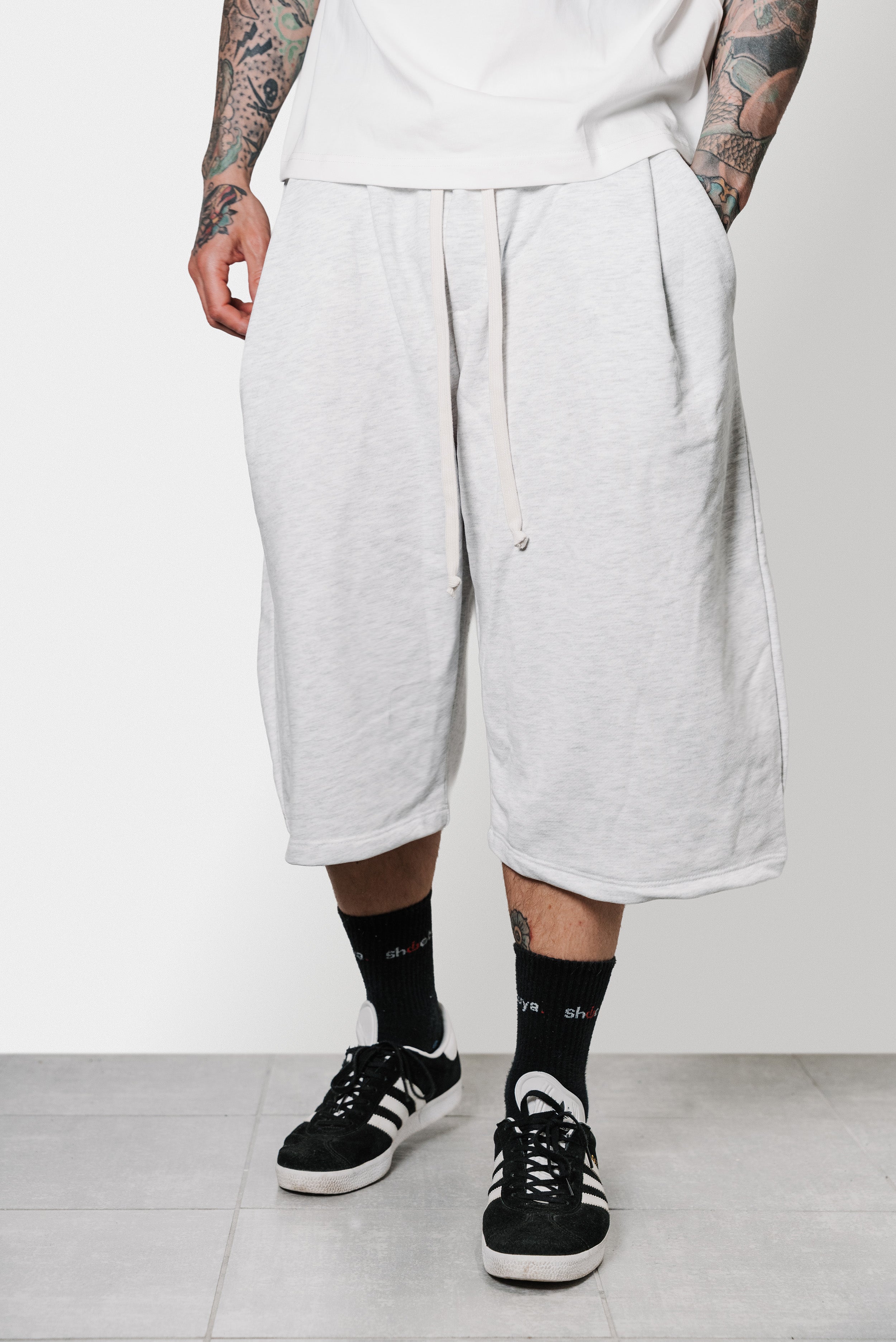 SUPER BAGGY LIGHT GREY COTTON SHORTS - Replacement Brand