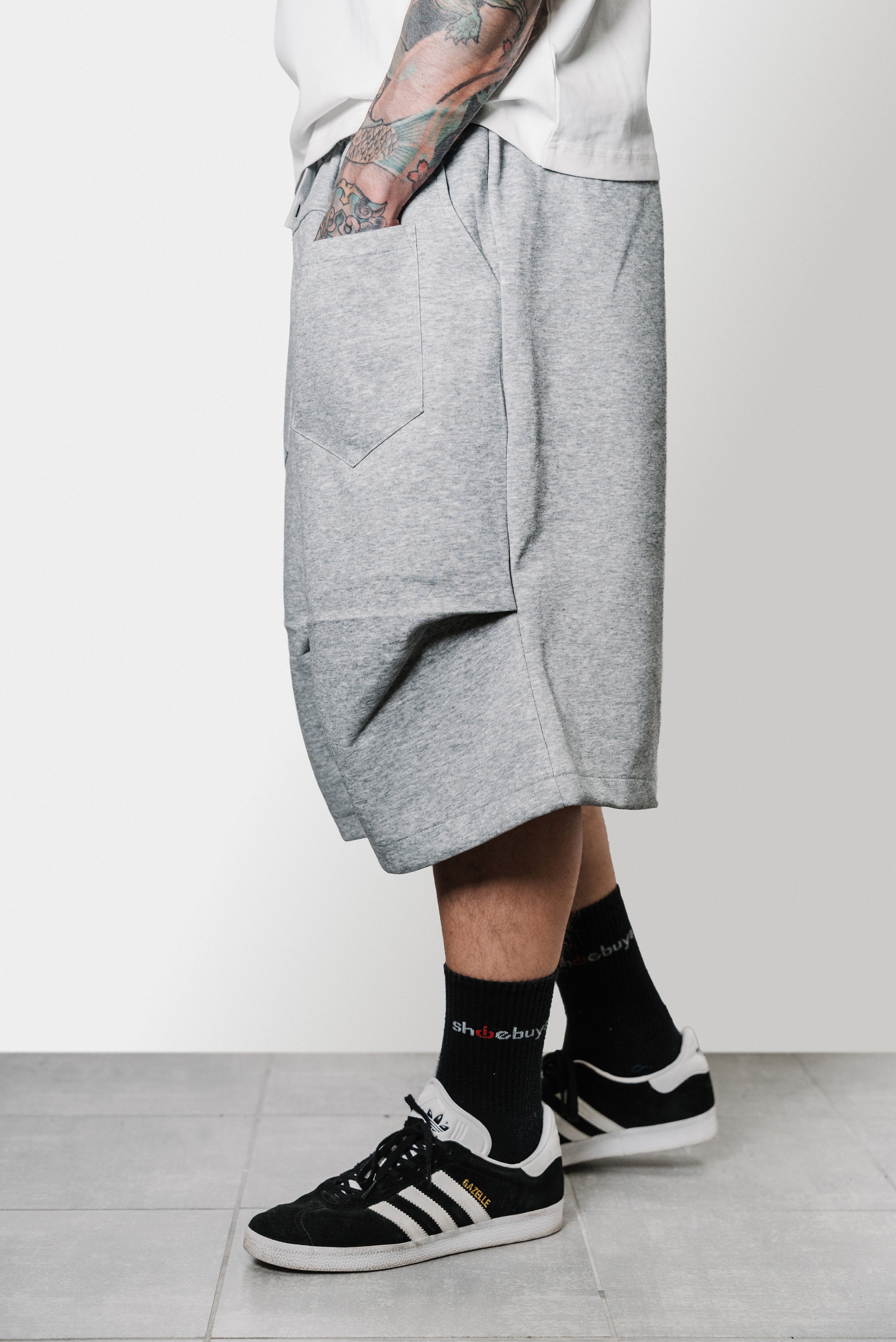 BEHIND POCKET GREY COTTON SHORTS - Shoebuya Design