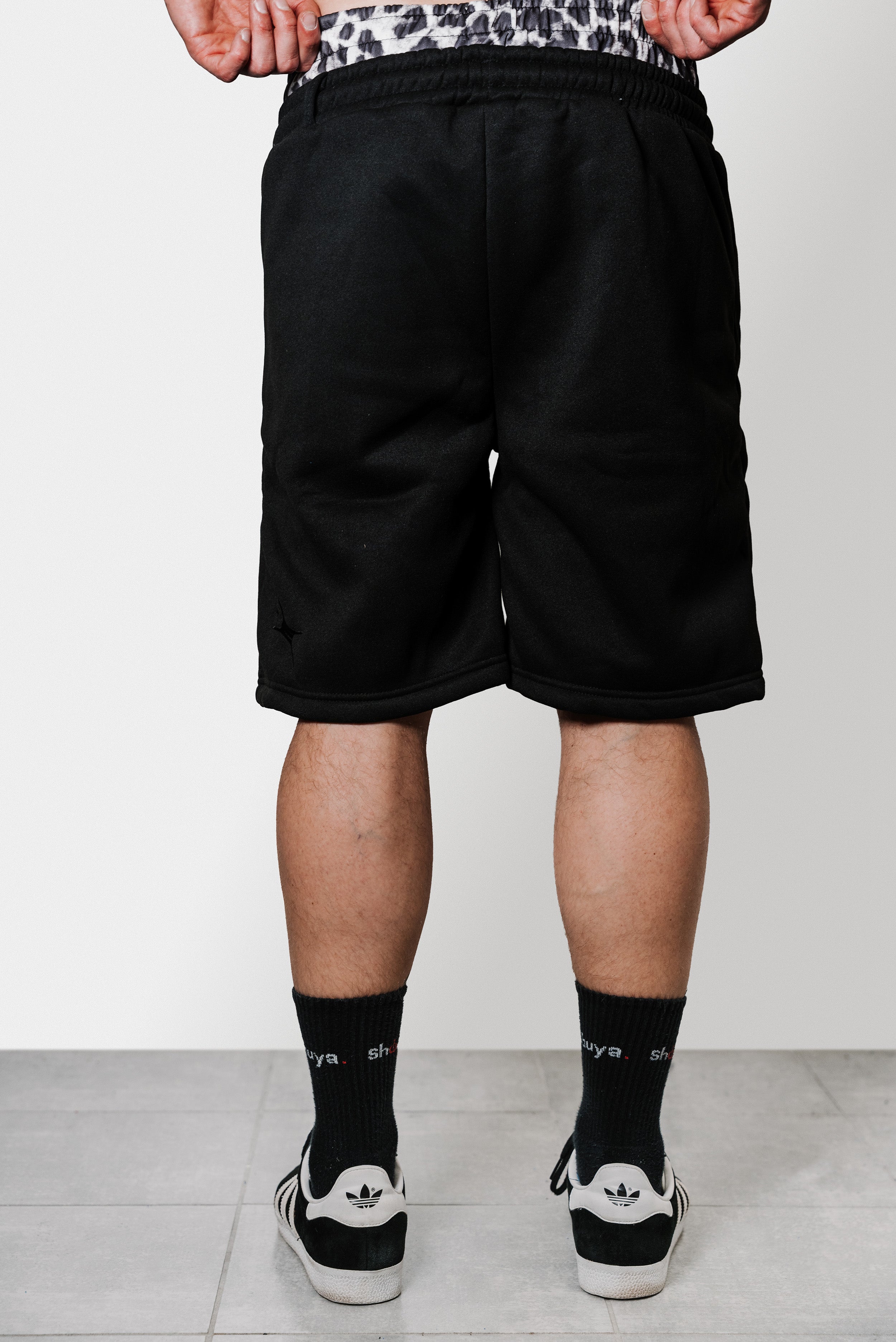 DOUBLE BAND CAMOUFLAGE BLACK SHORTS  - Shoebuya Design