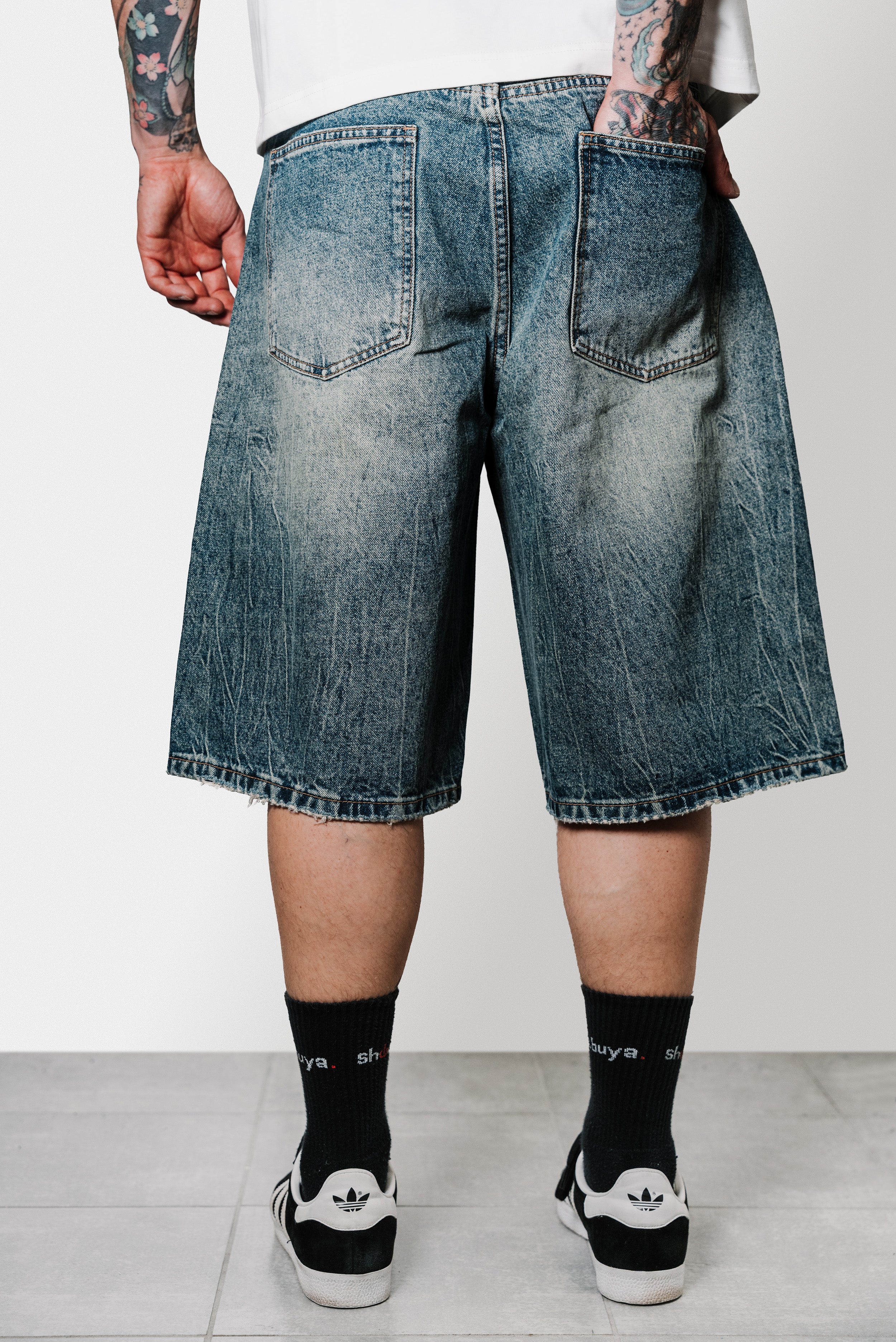 MAY SLAVED DENIM SHORTS - Shoebuya Design