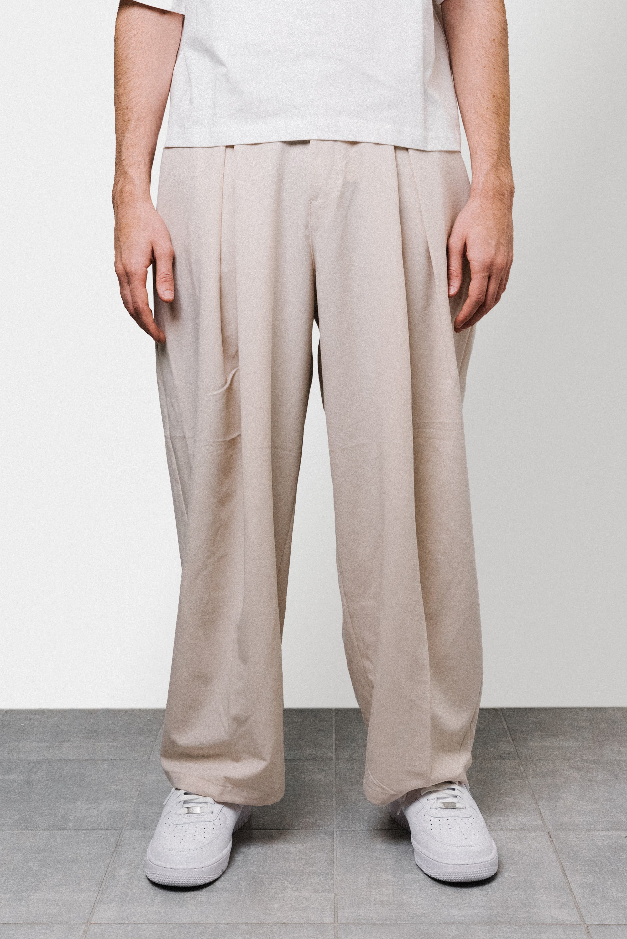 BAGGY RELAXED CREAM LONG PANTS - Replacement Brand