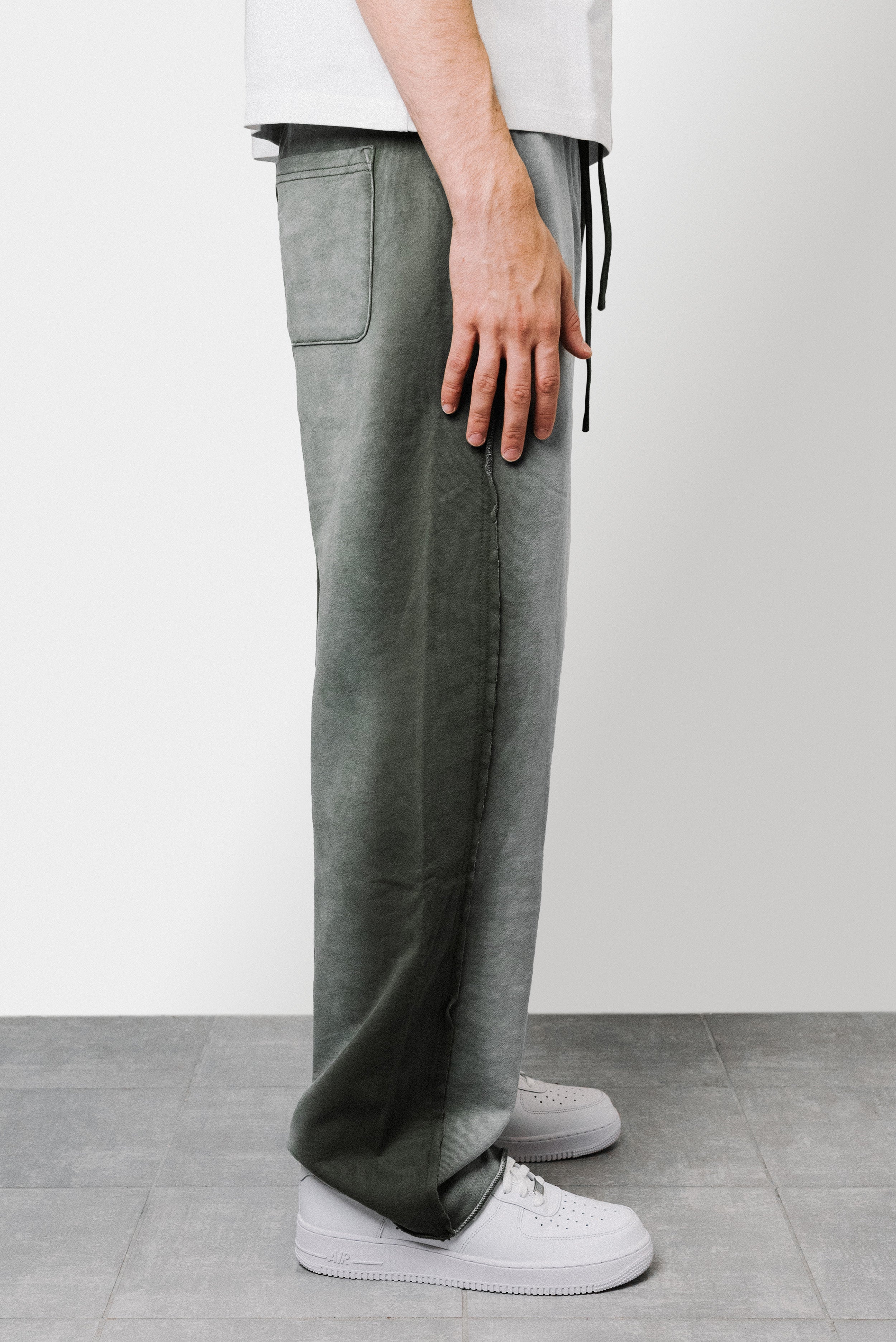 THE ACID WASH SPRAY PANTS DARK GREY - Shoebuya Brand