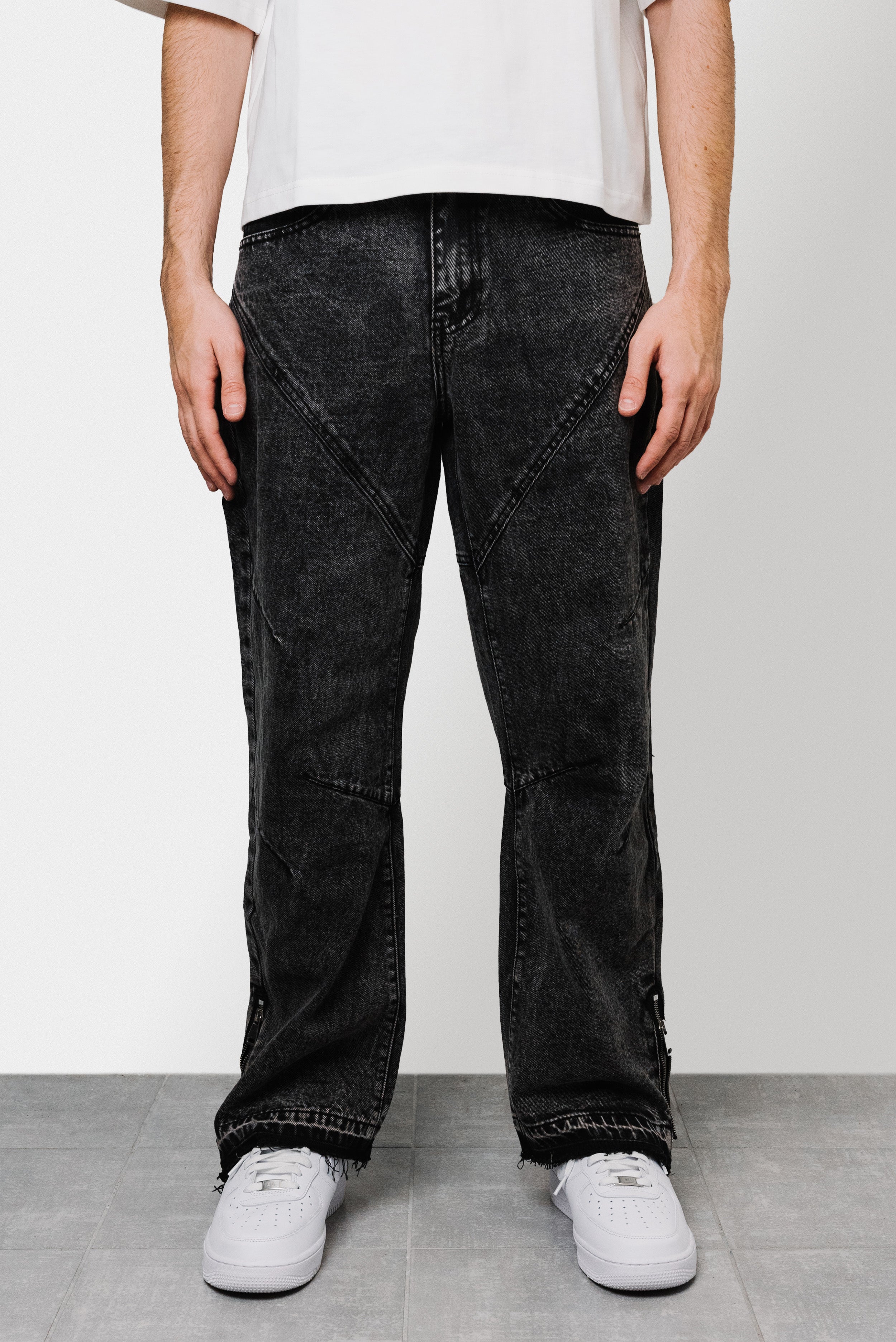 BLACK ZIP DENIM JEANS  - Replacement Brand
