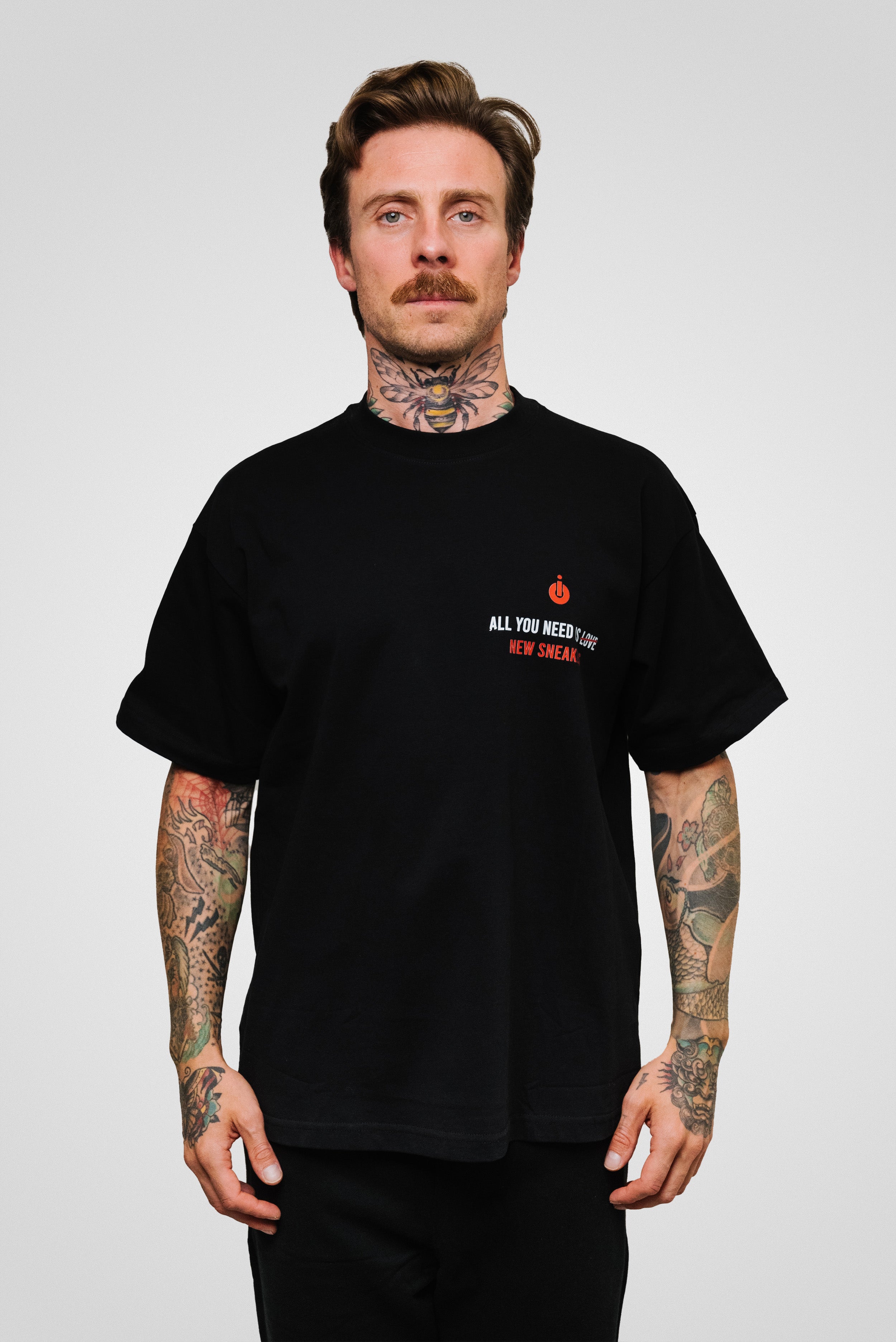 LOVE SNEAKERS TEE BLACK - Shoebuya Brand