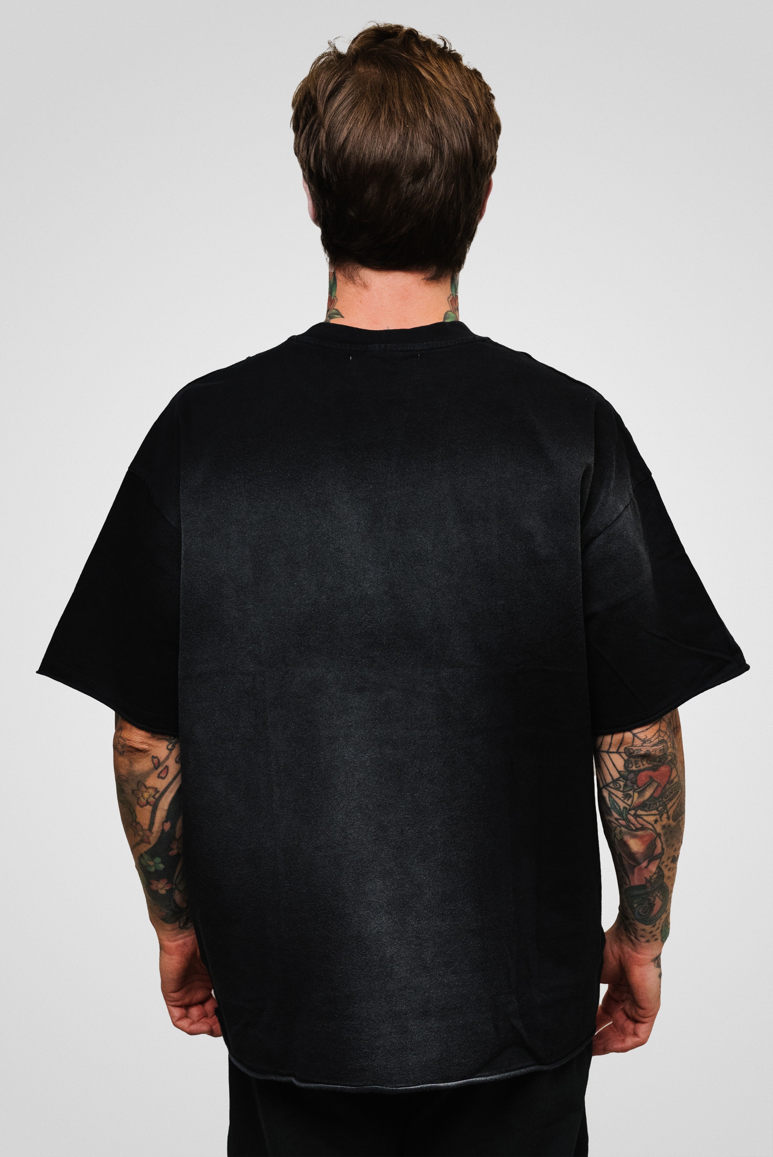 THE DISTRESSED SPRAY FRAYED EDGES TEE BLACK - Shoebuya Brand