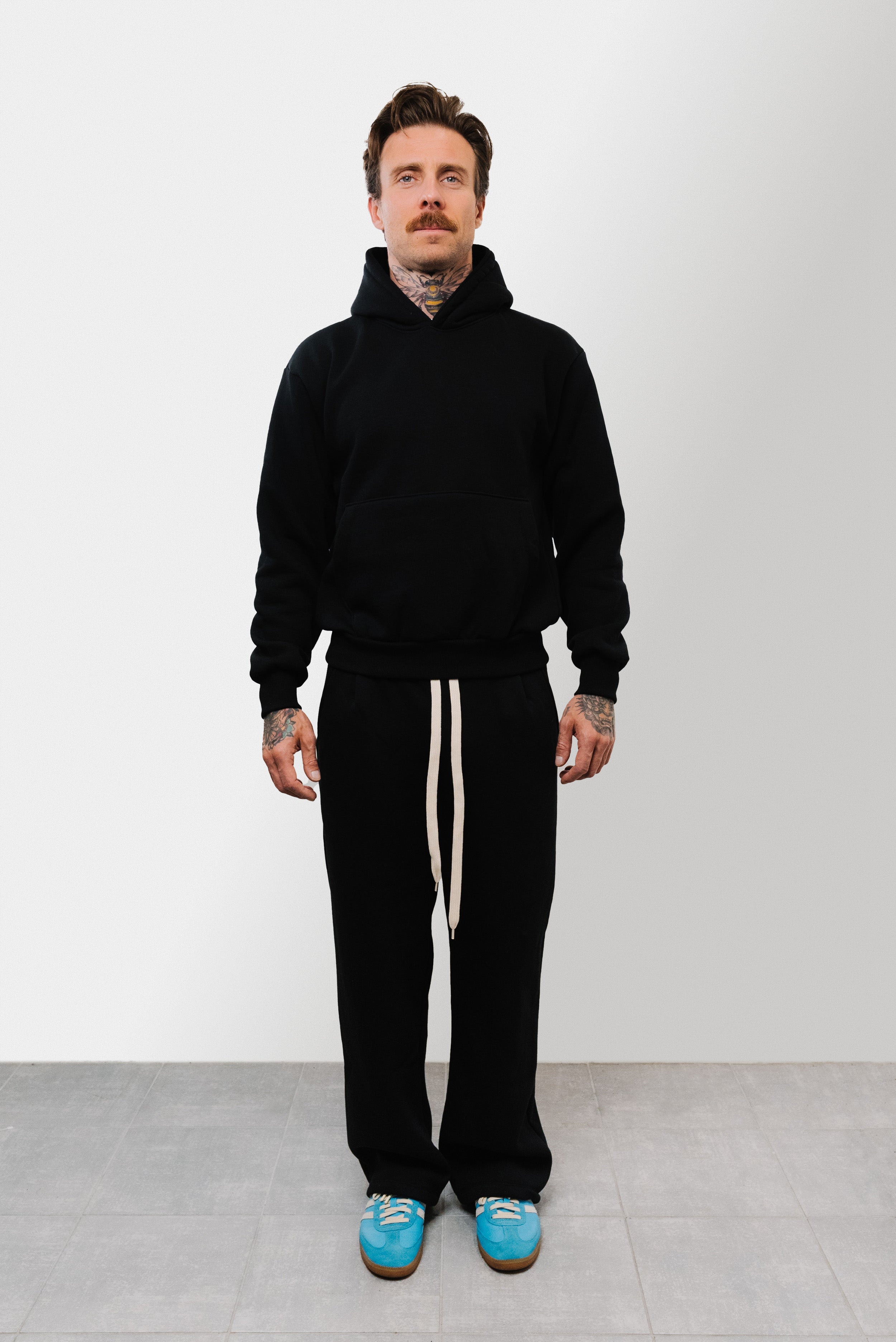 BLACK TRACKSUIT - Shoebuya Brand