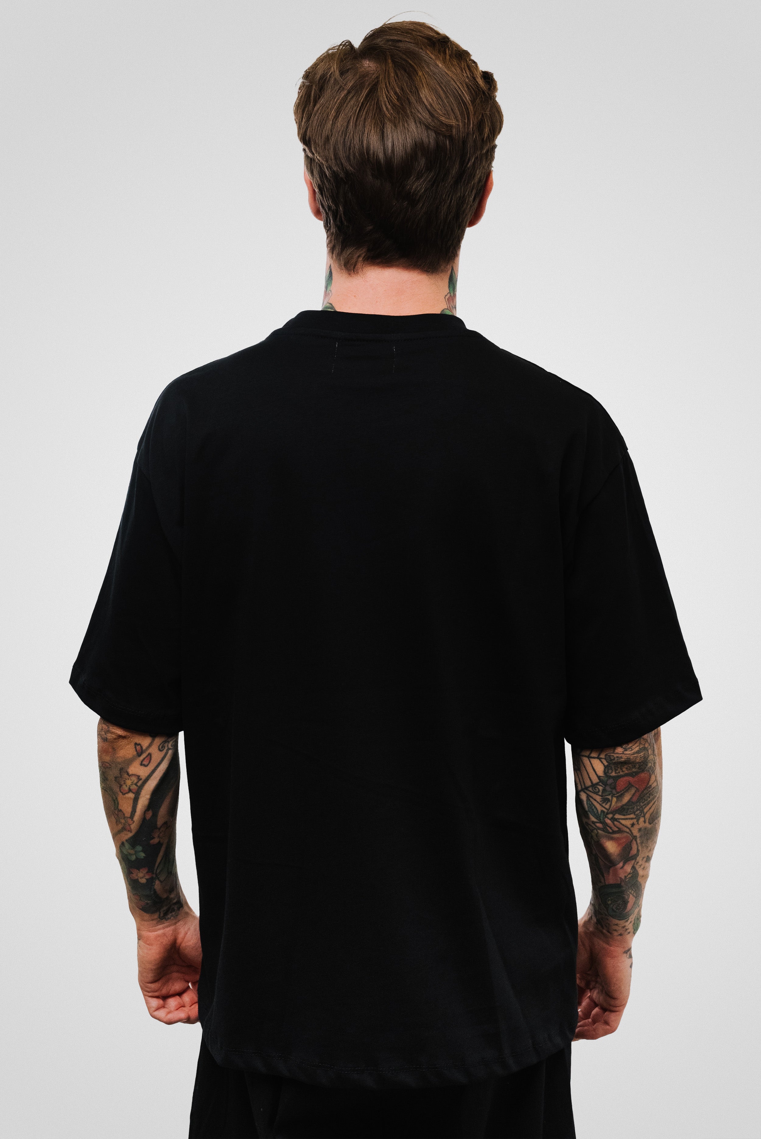 HAND TEE BLACK - Shoebuya Brand