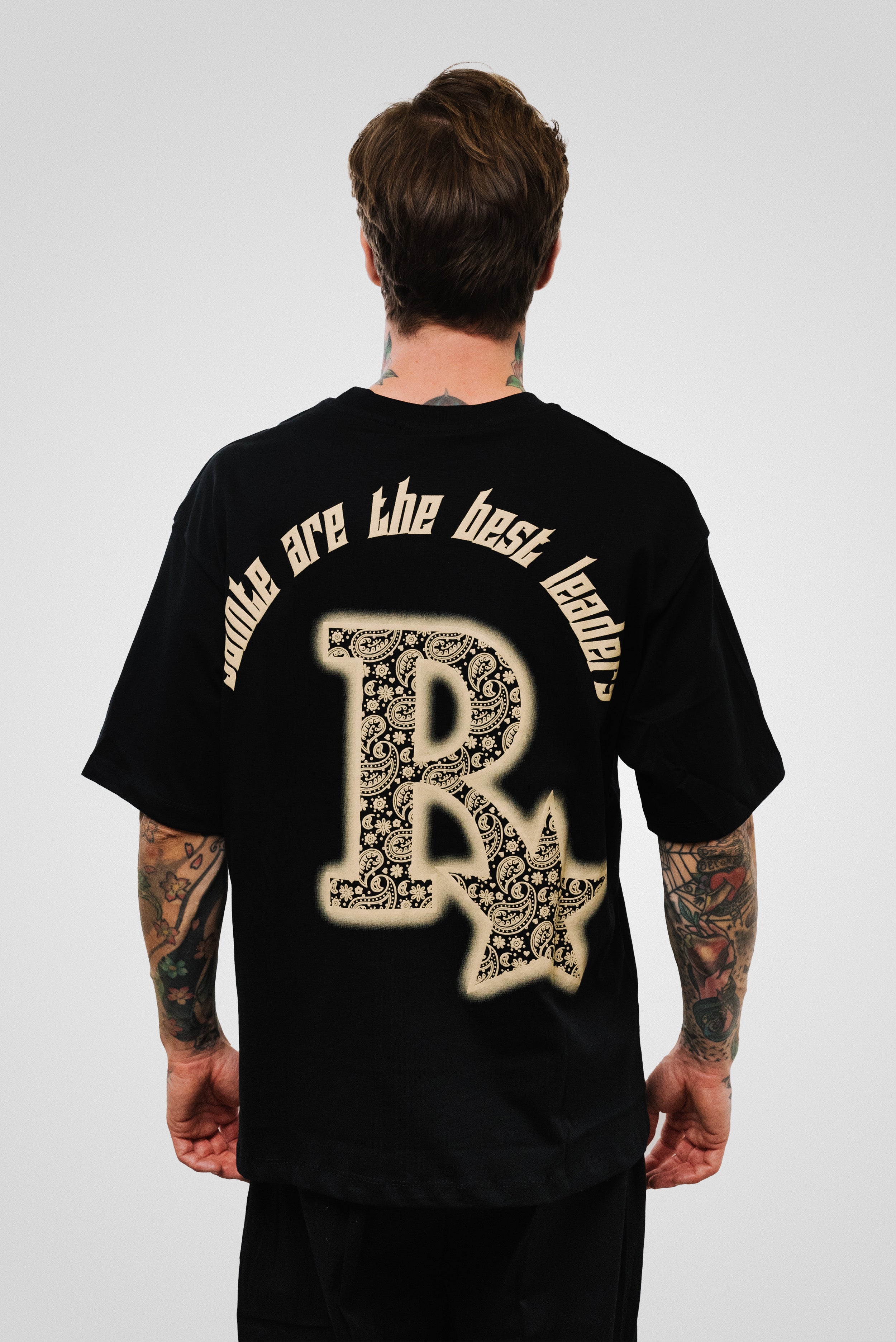 R LOGO TEE BLACK  - Replacement Brand