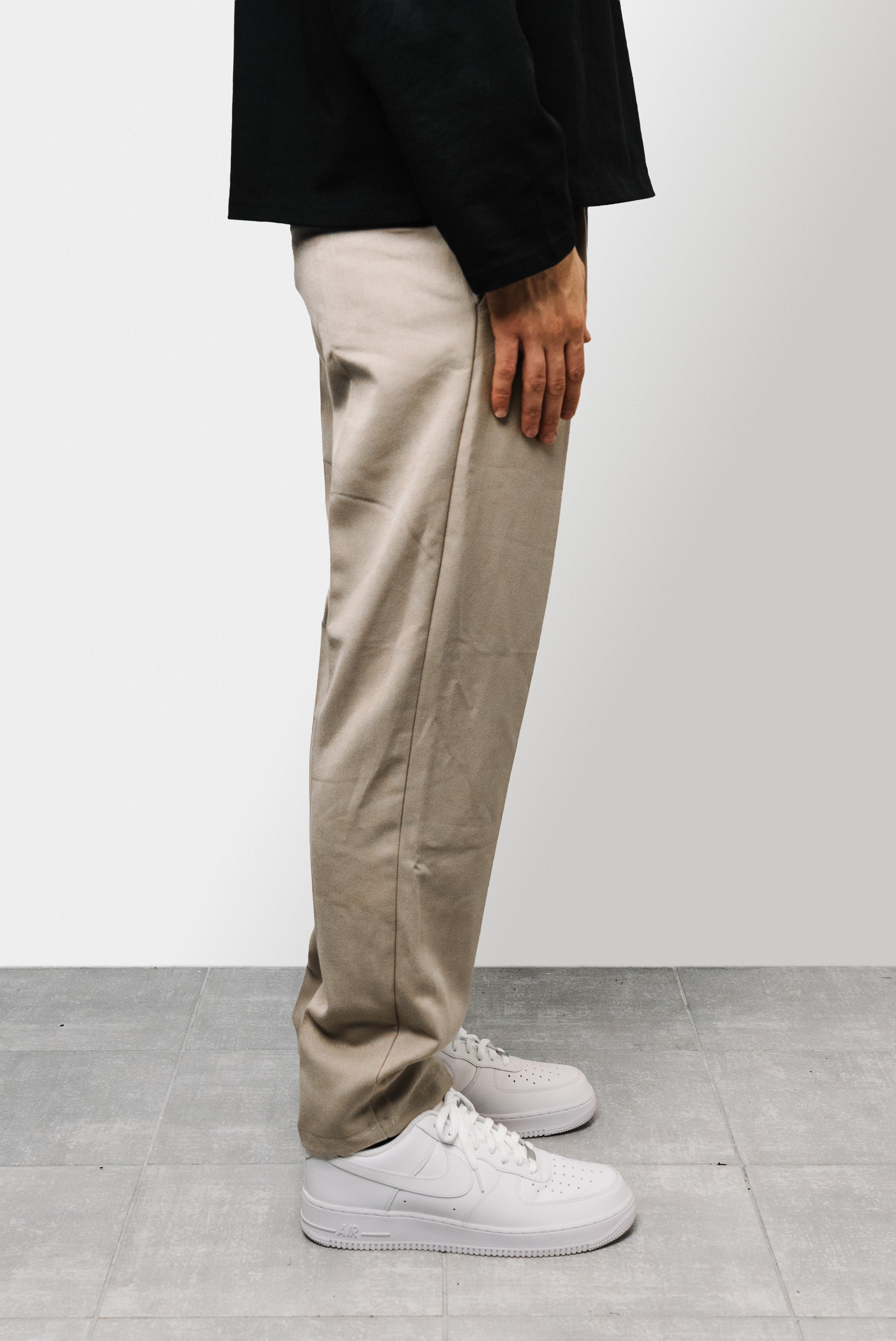 RELAXED PANTS BEIGE - We Are All Ash