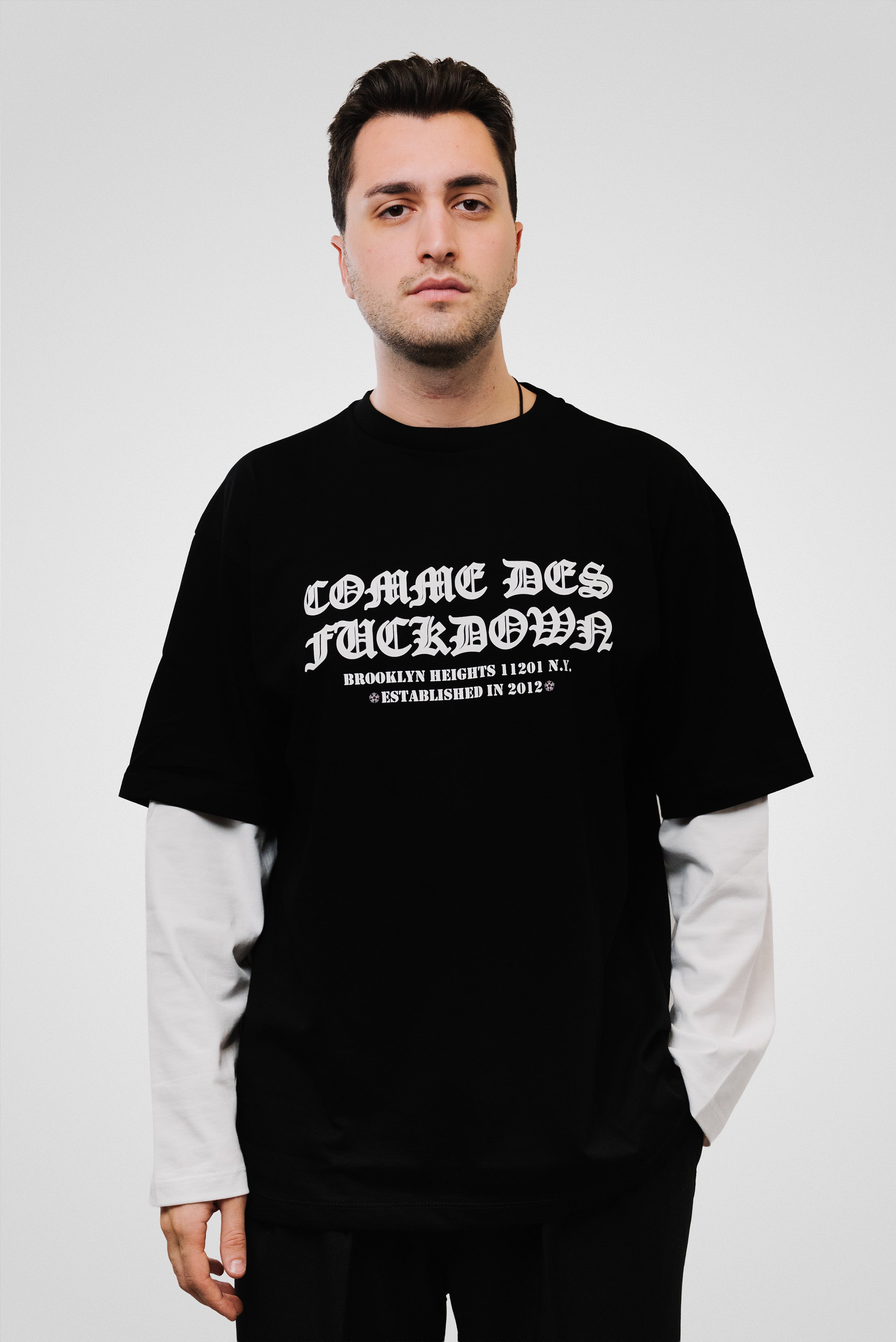 LOGO LONGSLEEVE BLACK/WHITE  - Comme Des Fuckdown