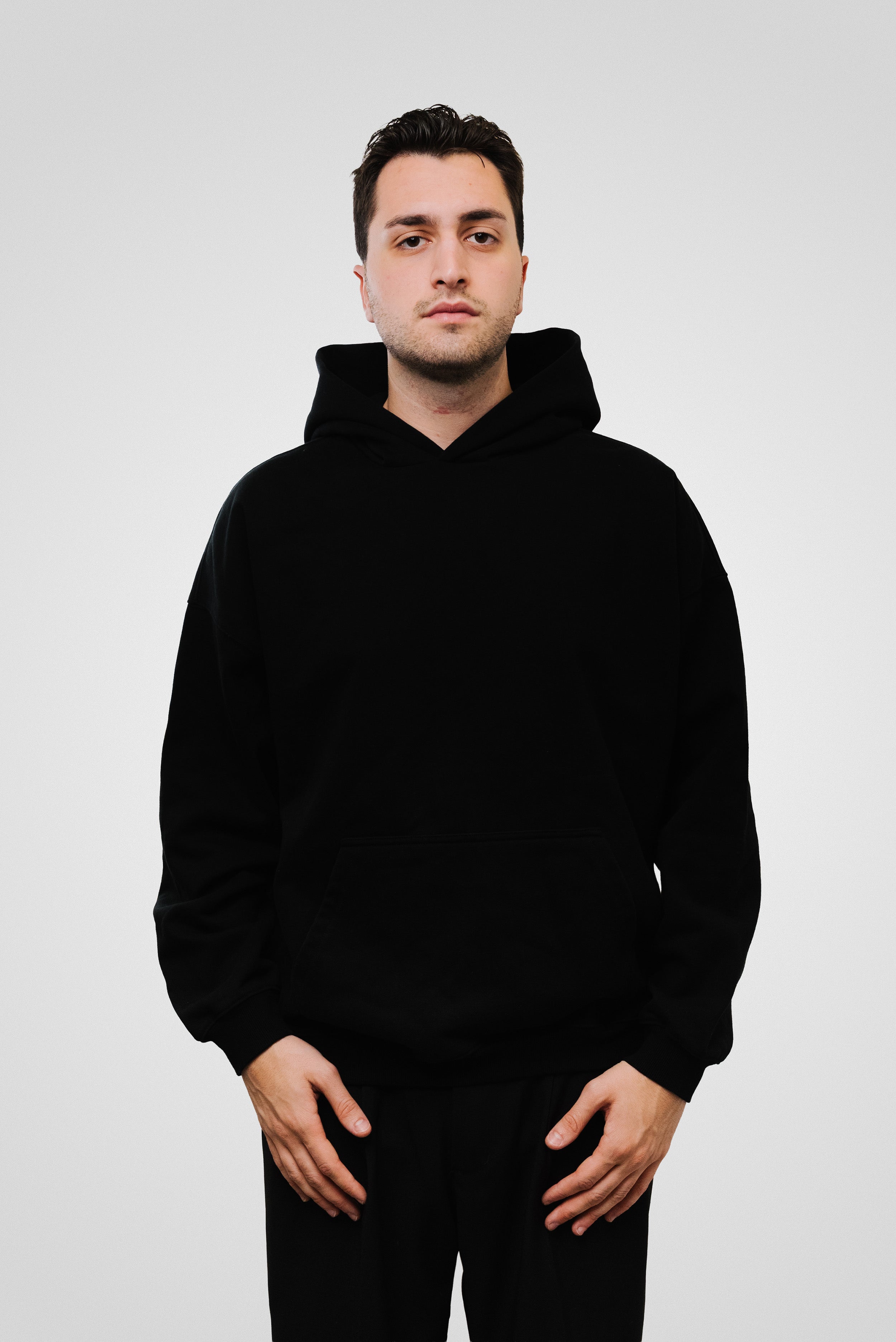 THE HOODIE BASIC BLACK - Shoebuya Brand