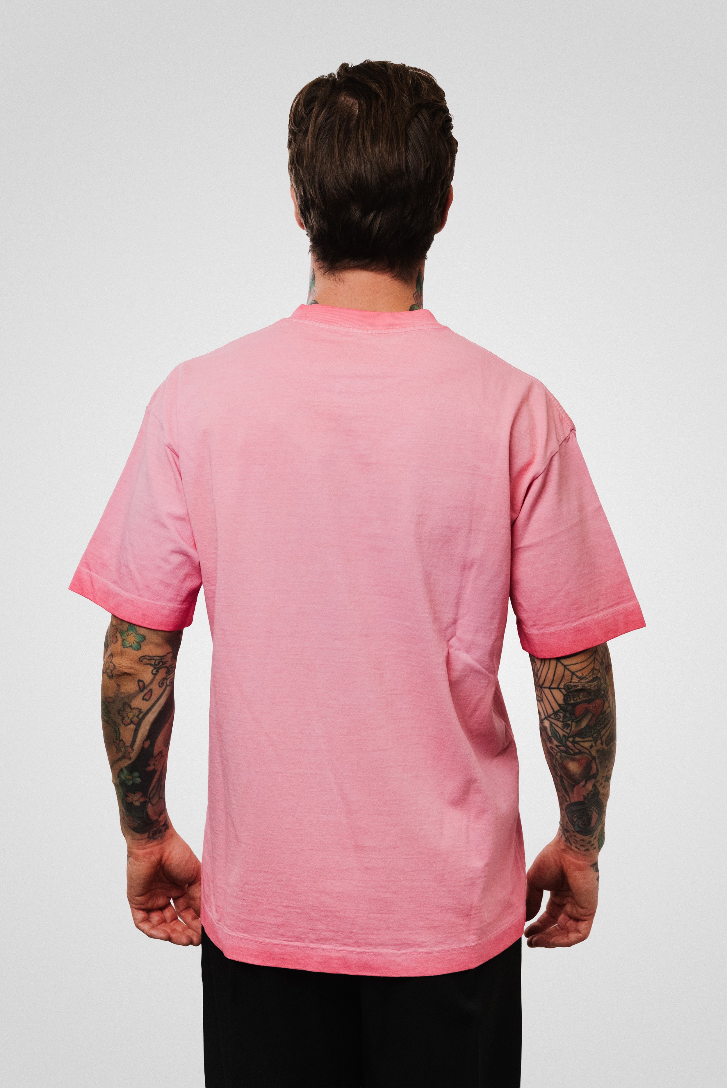 PINK GRILLS TEE - Noissey Brand